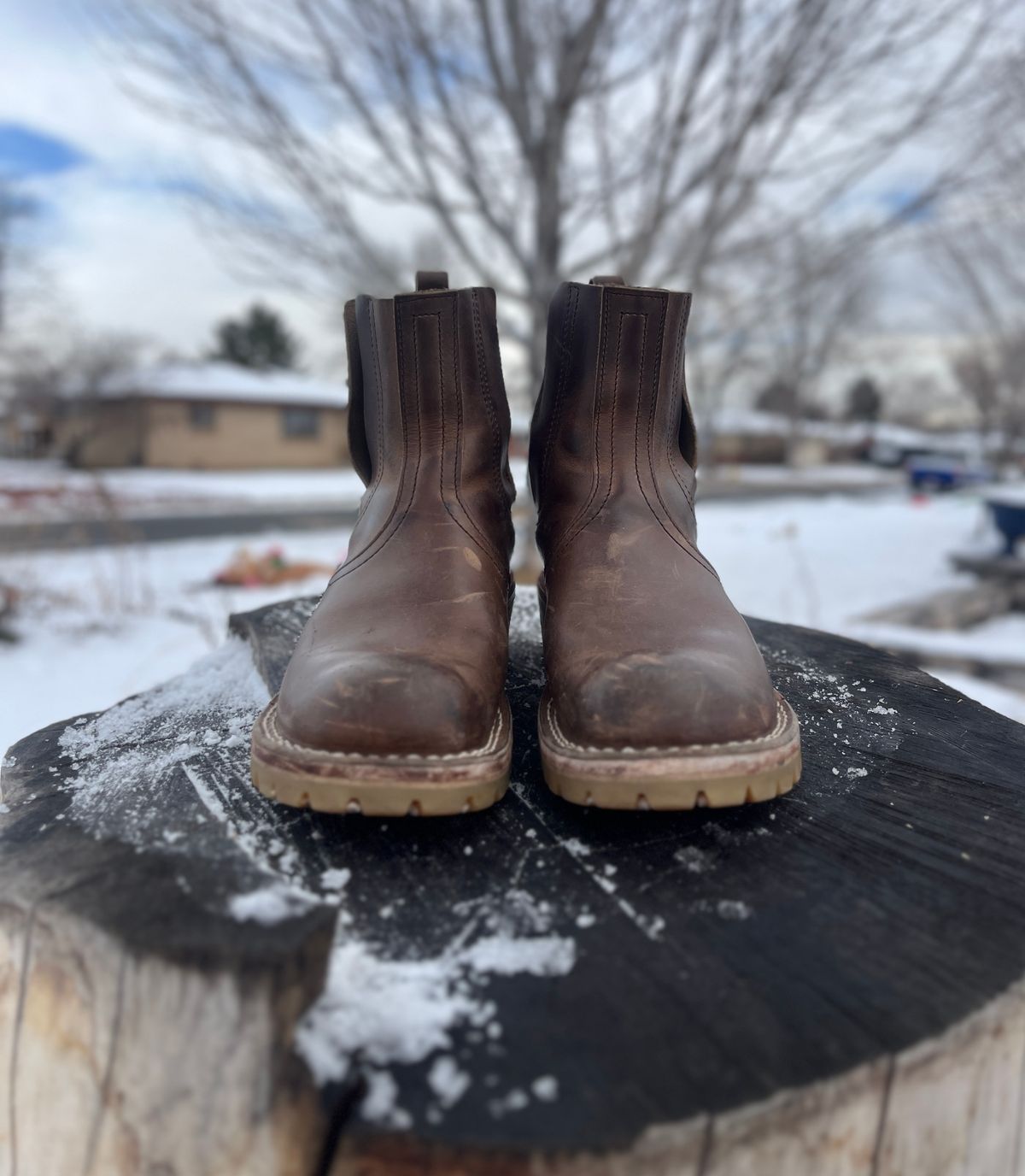 Photo by bamcg on December 5, 2025 of the Nicks Work Chelsea in Horween Predator Natural.