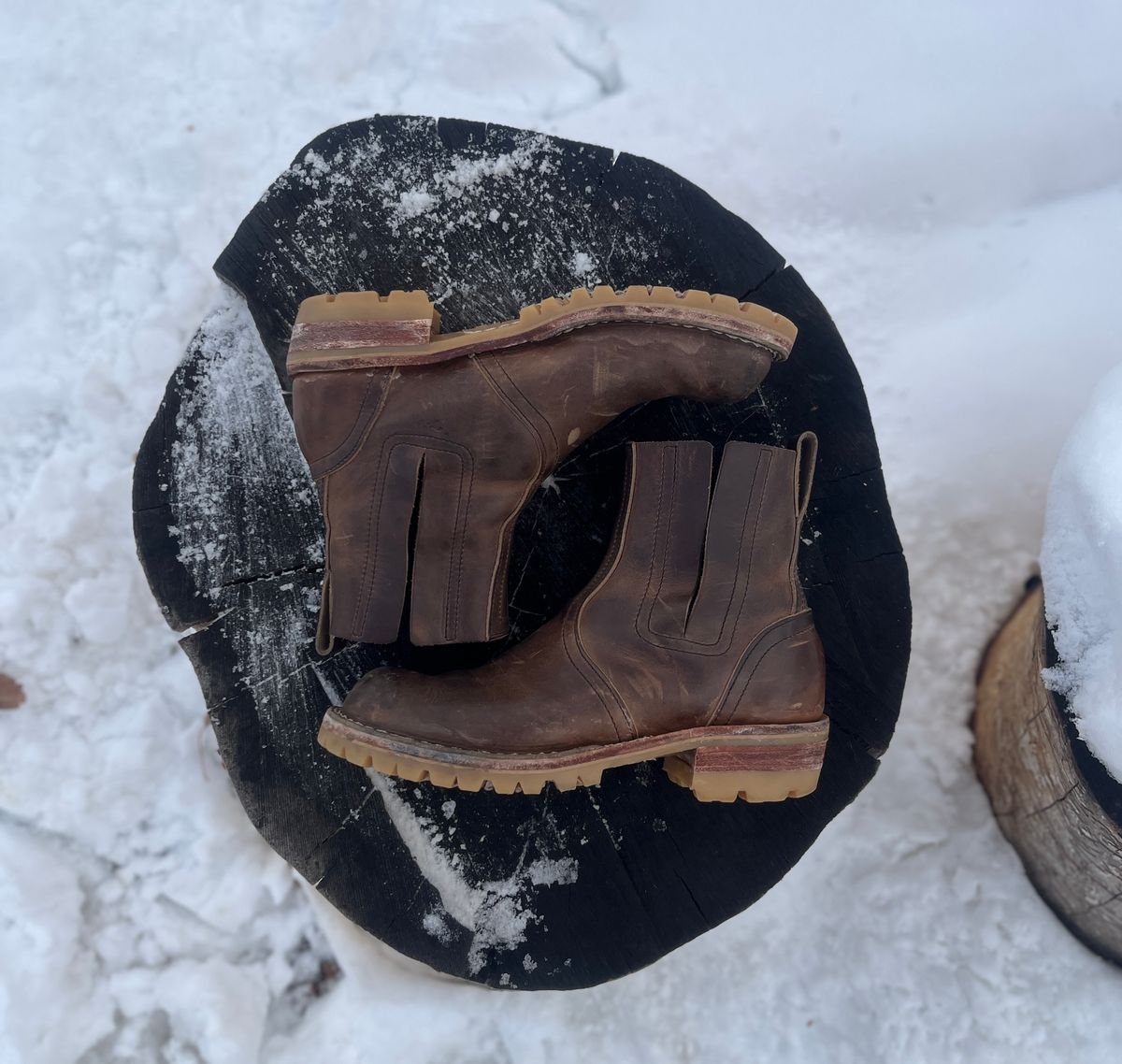 Photo by bamcg on December 5, 2025 of the Nicks Work Chelsea in Horween Predator Natural.