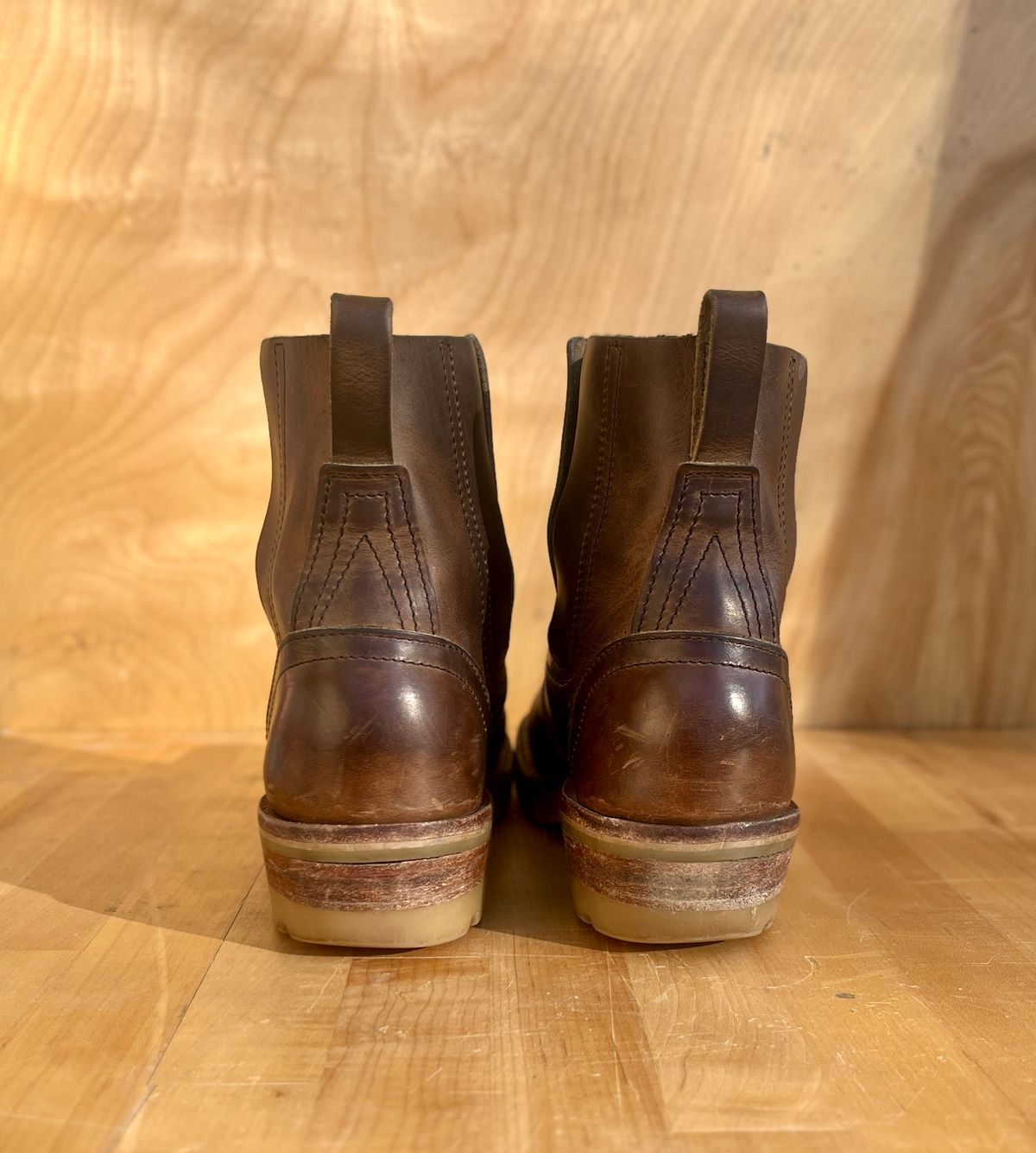 Photo by bamcg on January 4, 2026 of the Nicks Work Chelsea in Horween Predator Natural.