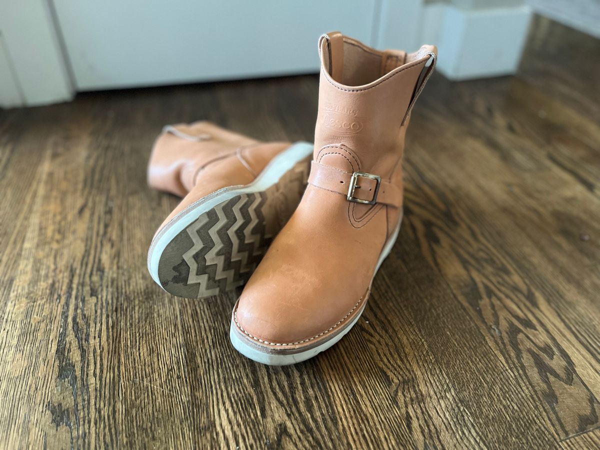 Photo by bamcg on June 11, 2024 of the Wesco Boss Engineer Boot in Horween Natural Essex.