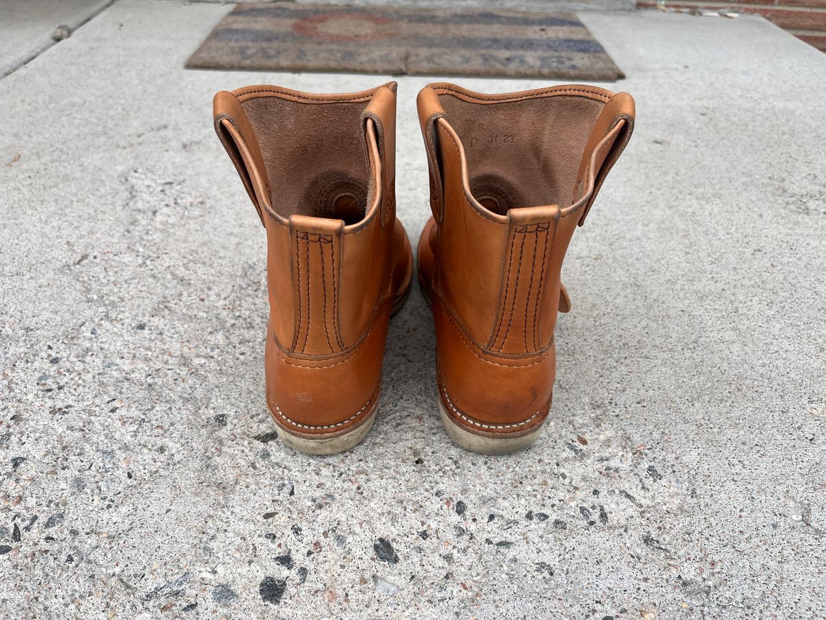Photo by bamcg on April 29, 2025 of the Wesco Boss Engineer Boot in Horween Natural Essex.