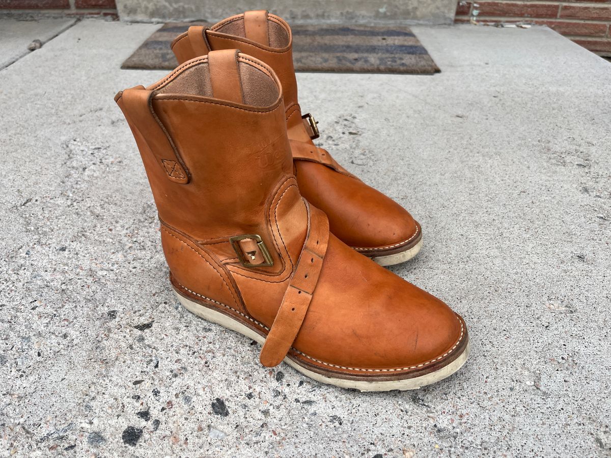 Photo by bamcg on April 29, 2025 of the Wesco Boss Engineer Boot in Horween Natural Essex.
