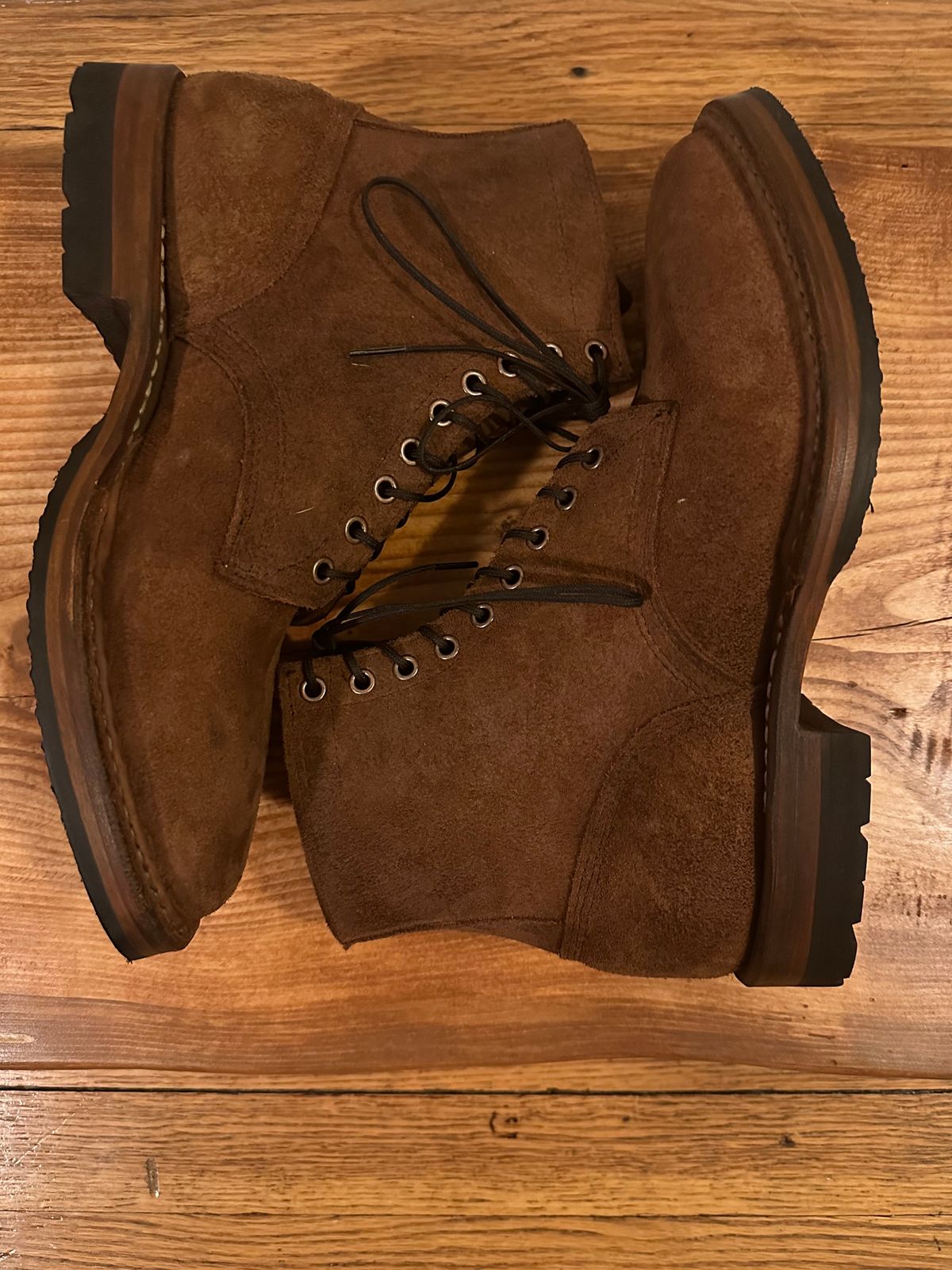 Photo by MidwestIsBest on November 6, 2024 of the White's MP-Sherman Plain Toe in Seidel Distressed Roughout.