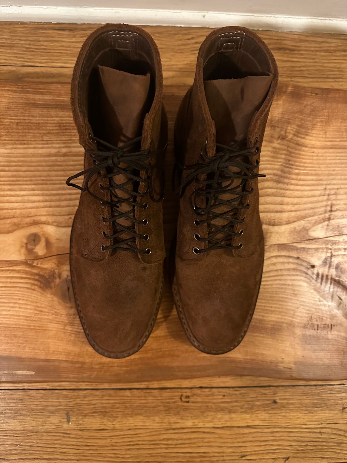 Photo by MidwestIsBest on November 6, 2024 of the White's MP-Sherman Plain Toe in Seidel Distressed Roughout.