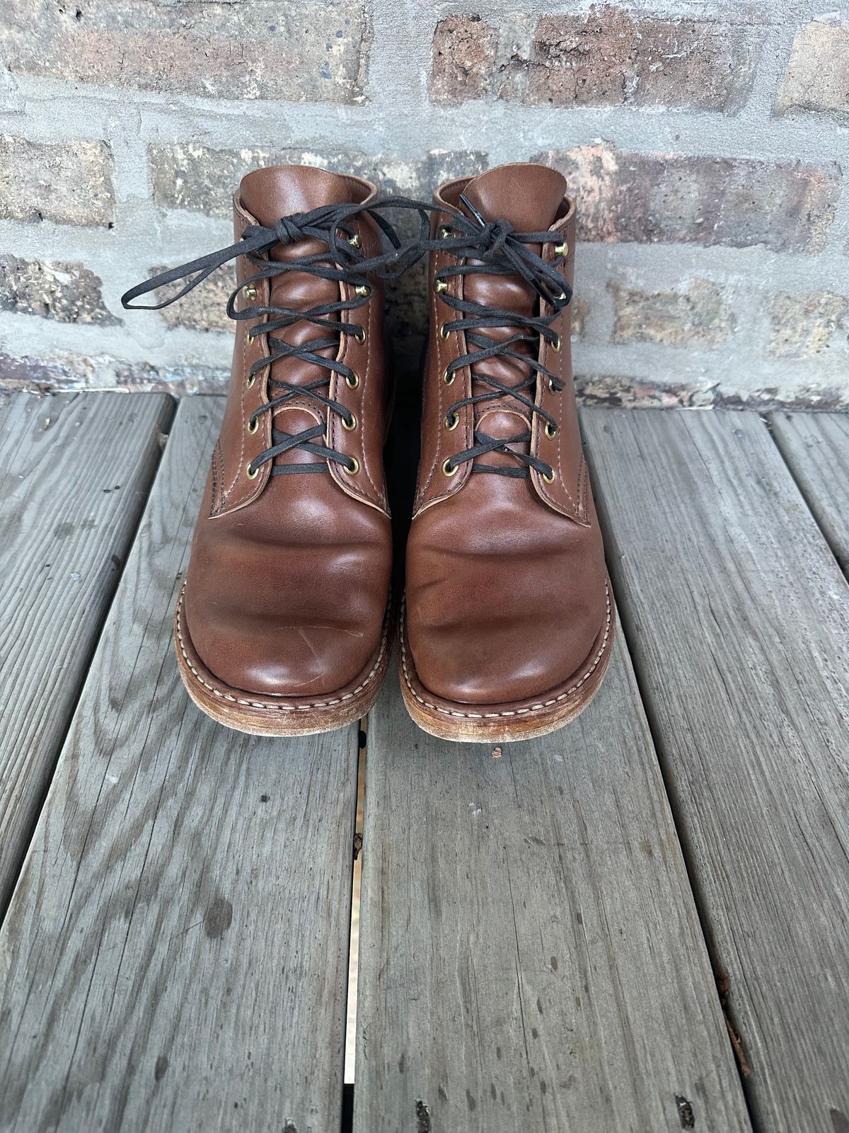 Photo by MidwestIsBest on November 5, 2025 of the White's Semi-Dress in Maryam Toscanello Horsebutt.