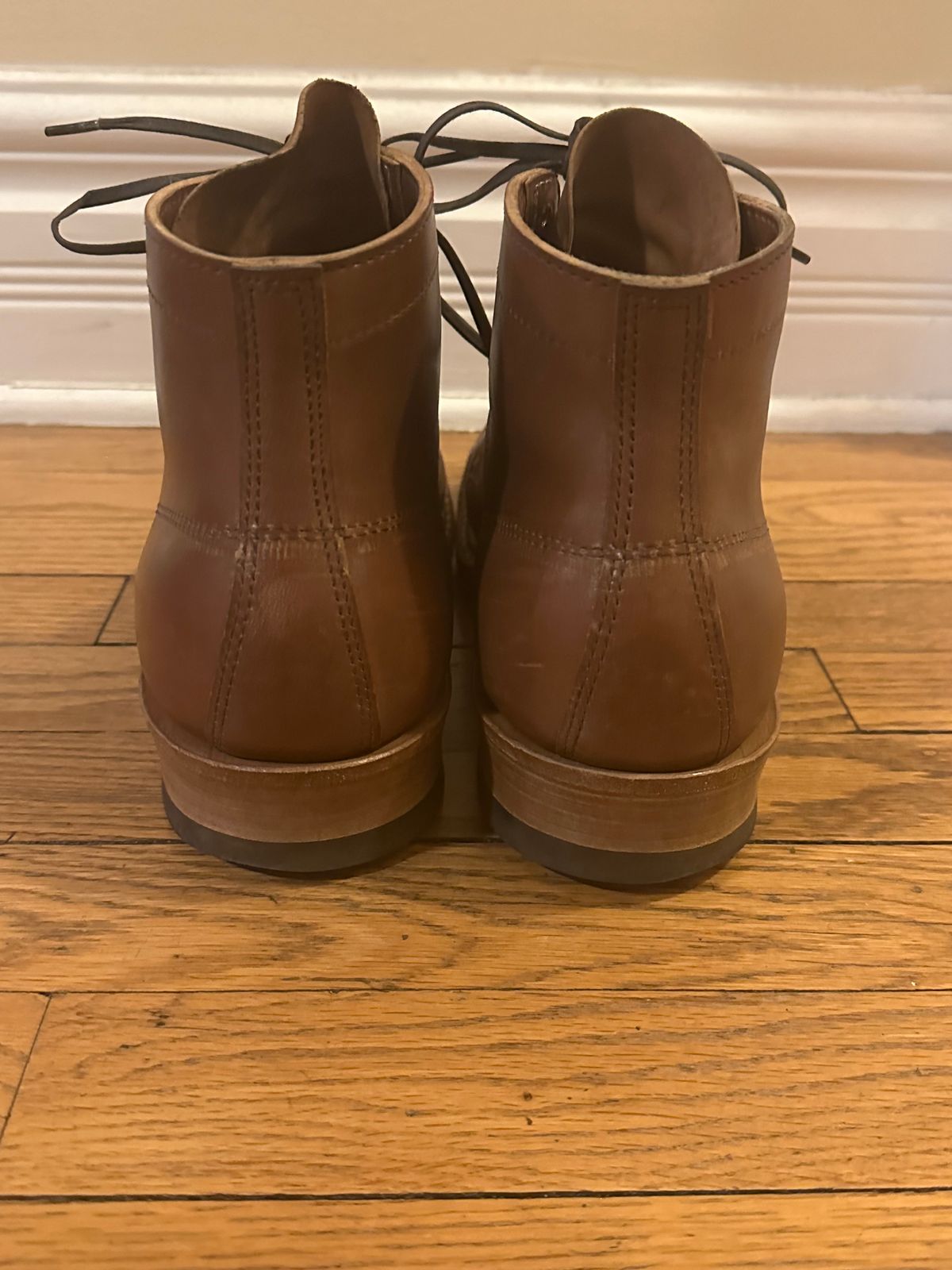 Photo by MidwestIsBest on January 6, 2026 of the White's Semi-Dress in Maryam Toscanello Horsebutt.