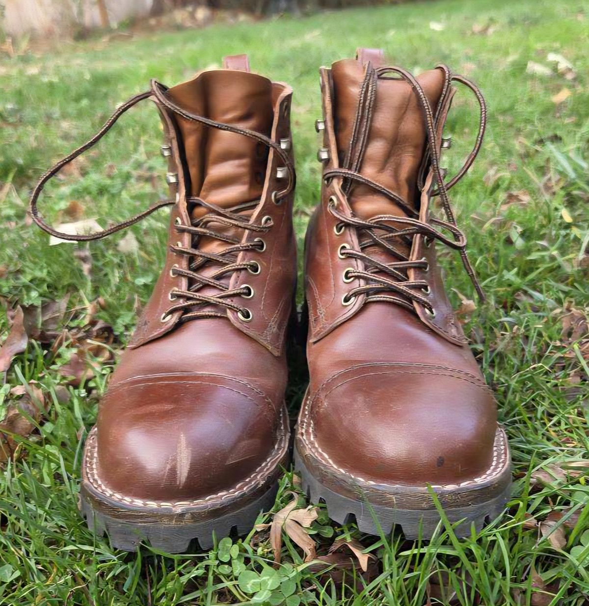 Photo by strykersboots on December 5, 2025 of the Thursday Challenger in Toscanello.