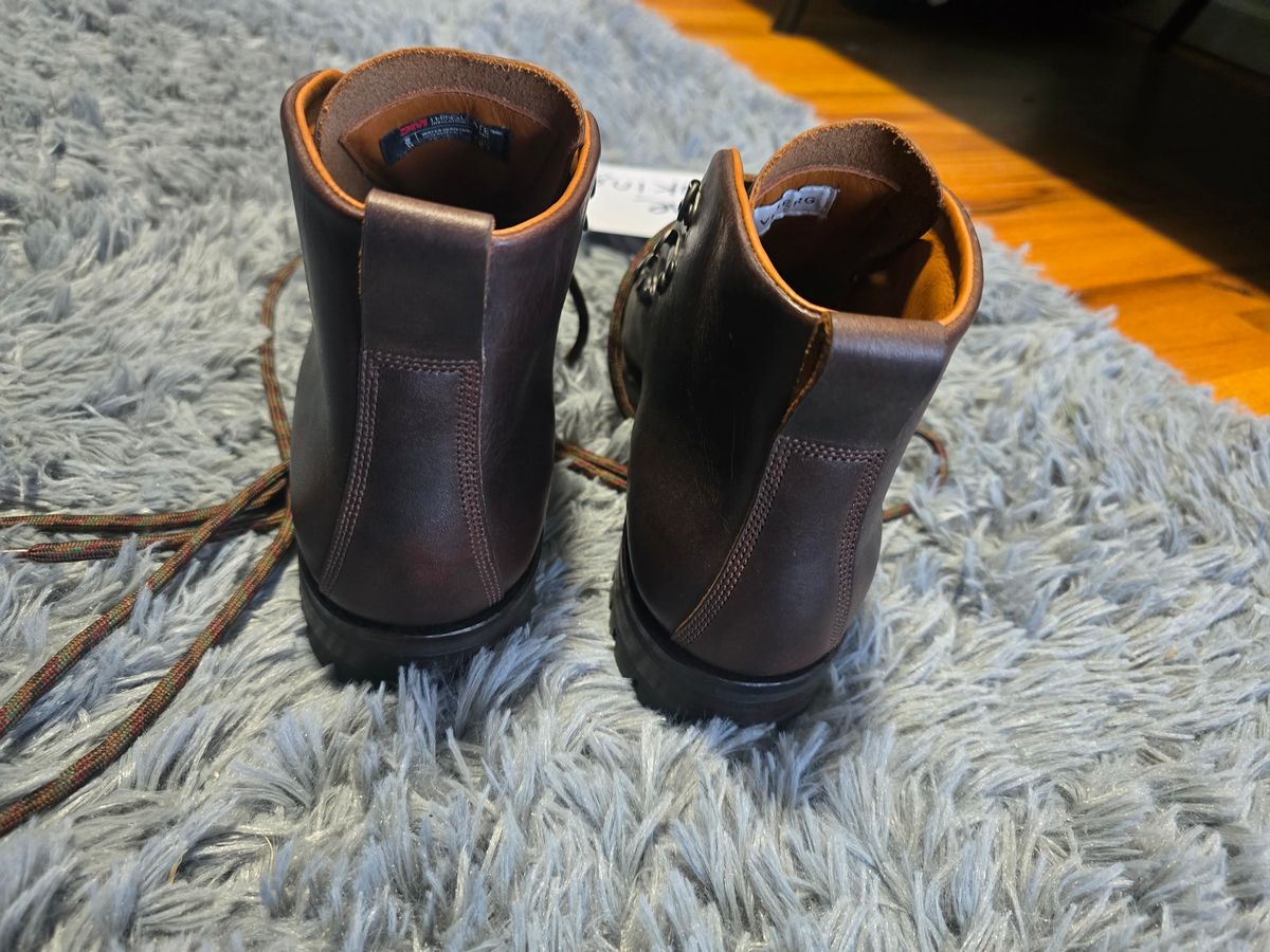 Photo by drb725 on November 2, 2025 of the Viberg Hiker in C.F. Stead Whiskey Phoenix.