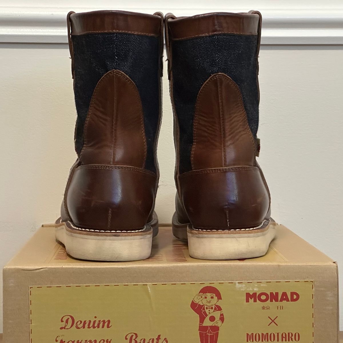 Photo by pMattp on December 2, 2024 of the Monad x Momotaro Farmer Boots in Tempesti Ambra Elbamatt Liscio.