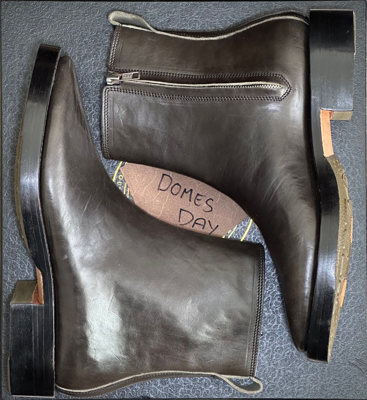 Photo by pMattp on October 1, 2024 of the Fortis Boots Antasena in Maryam Asfalto Horsebutt.
