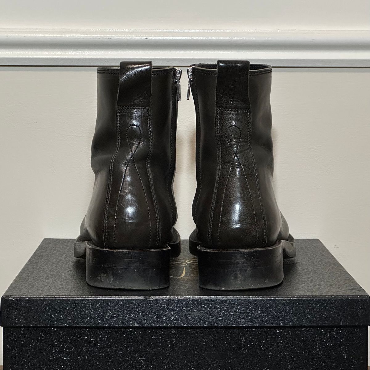 Photo by pMattp on November 4, 2024 of the Fortis Boots Antasena in Maryam Asfalto Horsebutt.