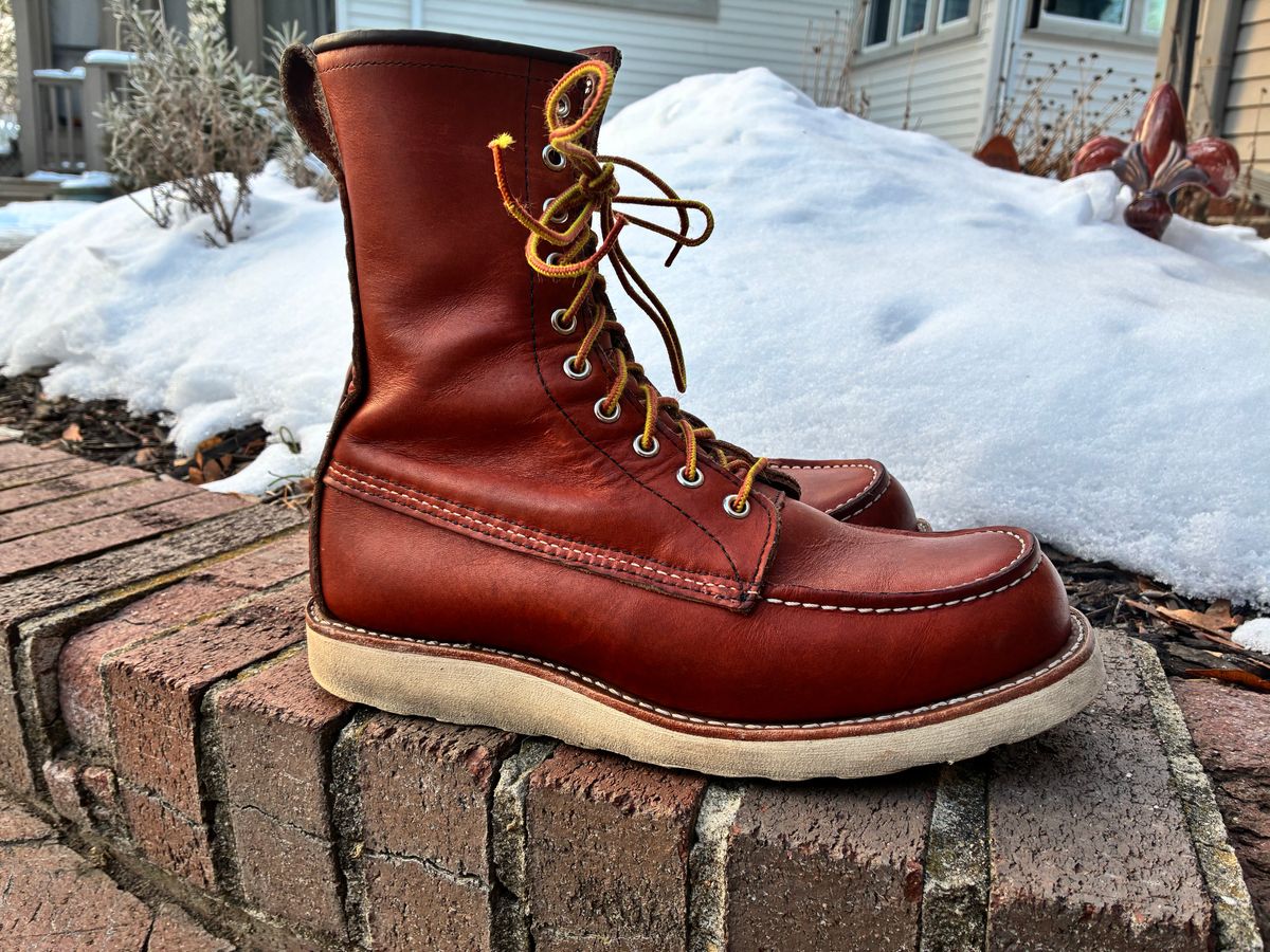 Photo by RedWingUser_05 on February 5, 2026 of the Red Wing 877 in S.B. Foot Oro Legacy.