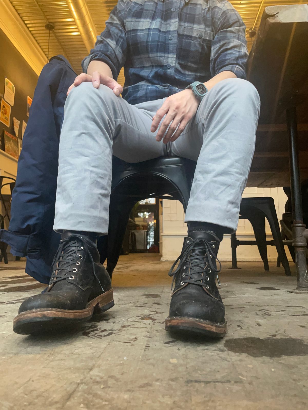 Photo by Kazukifilm1993 on February 2, 2026 of the White's Semi-Dress in Seidel Black Double Shot.