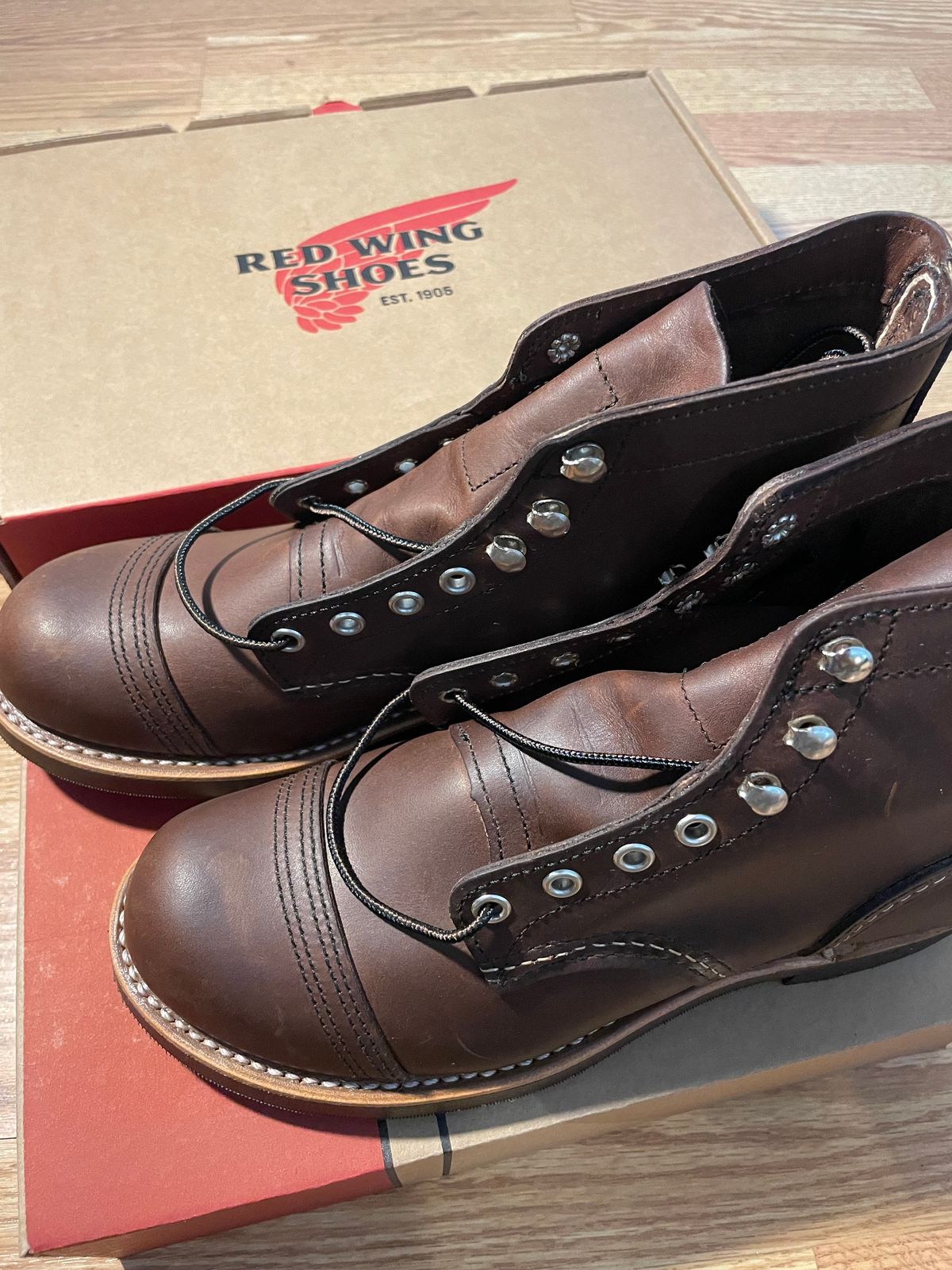 Photo by KazukifromJapan1993 on October 27, 2023 of the Red Wing Iron Ranger in S.B. Foot Amber Harness.