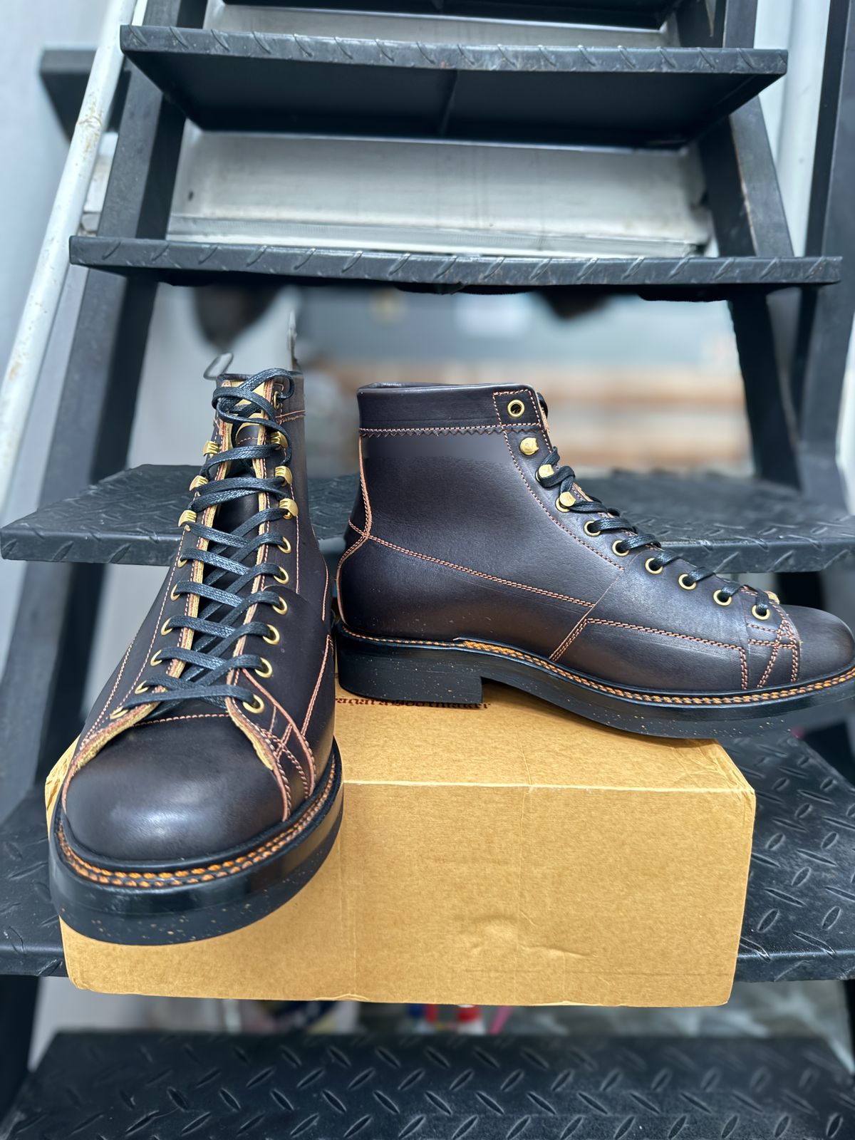 Photo by rwntr on October 11, 2025 of the Sagara Cordmaster in Indonesian Black Teacore.