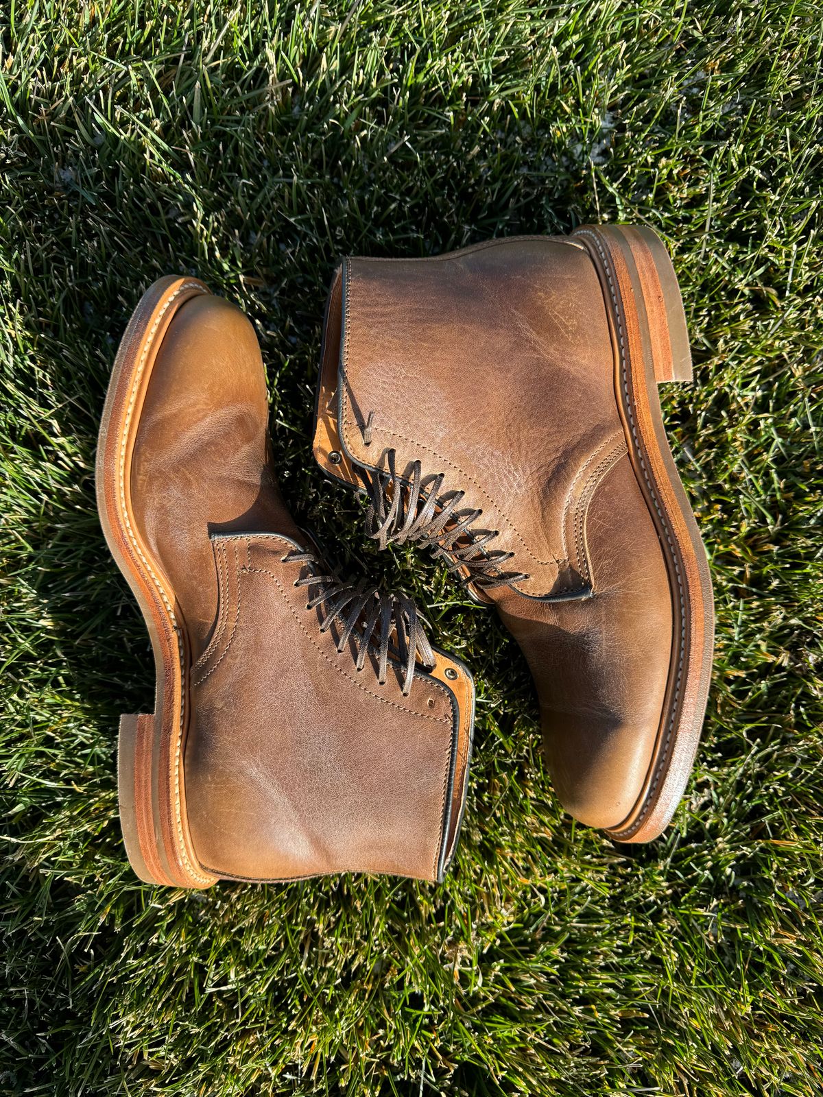 Photo by USMC_K9_VET on November 1, 2024 of the Viberg Service Boot in Camel Oiled Calf.