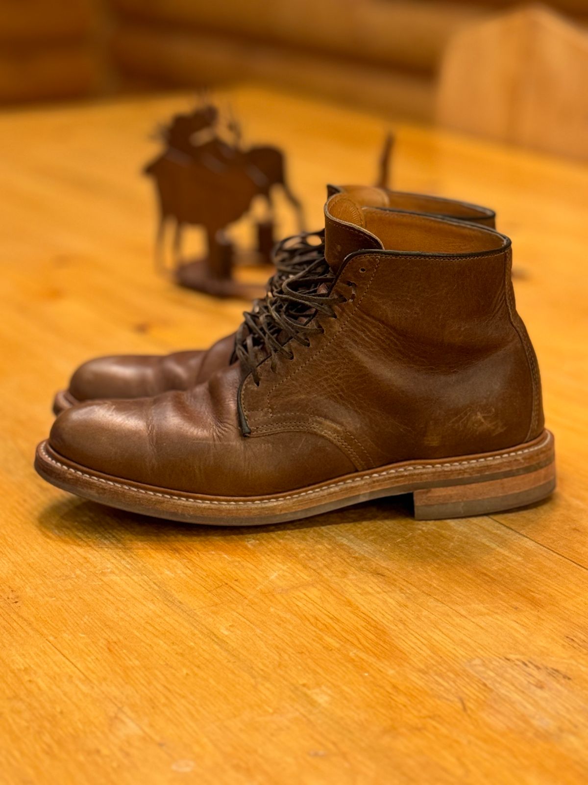 Photo by USMC_K9_VET on November 13, 2024 of the Viberg Service Boot in Camel Oiled Calf.