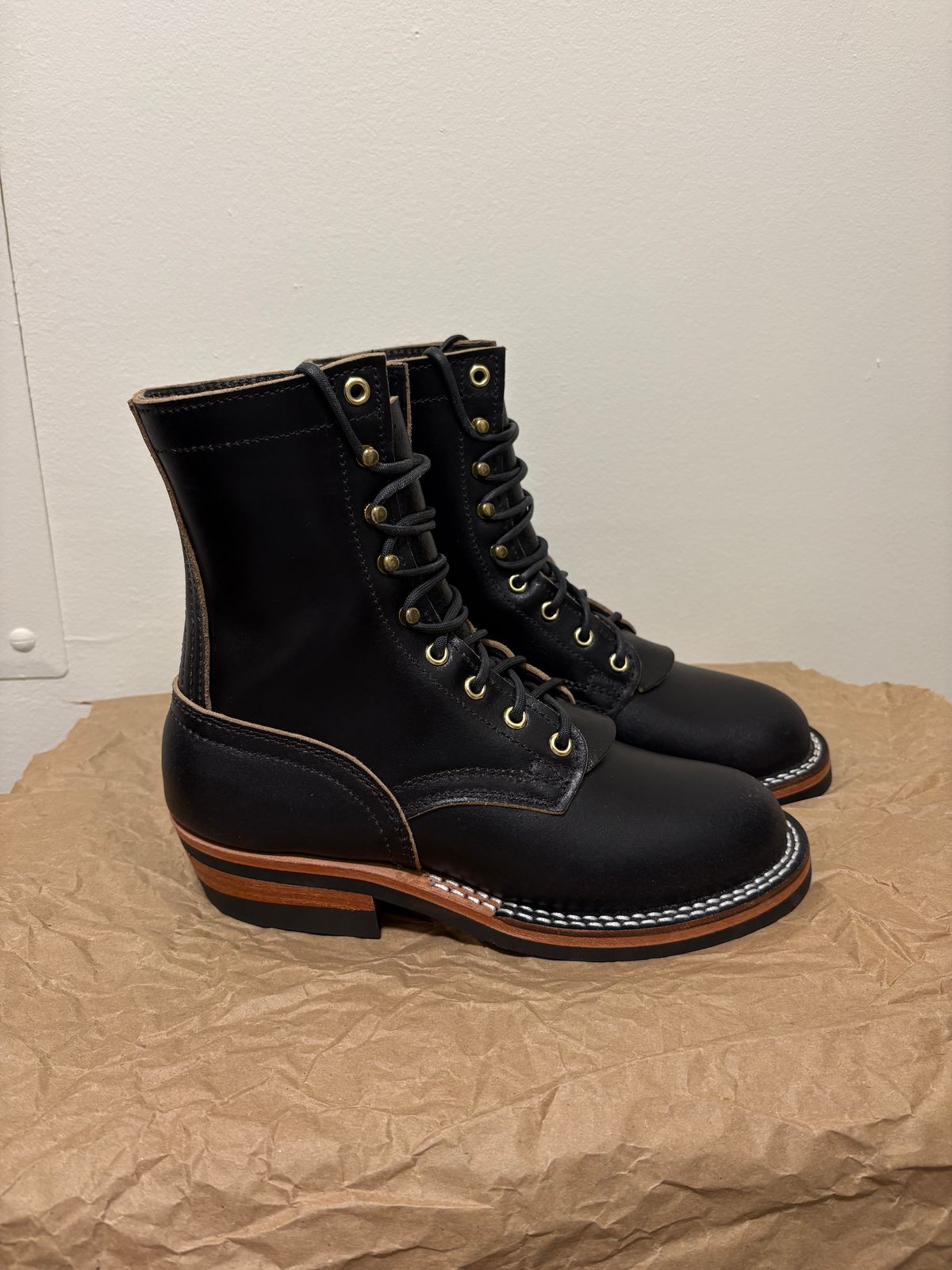 Photo by TastefulGent on October 1, 2025 of the Nicks MTO in Horween Black Waxed Flesh.