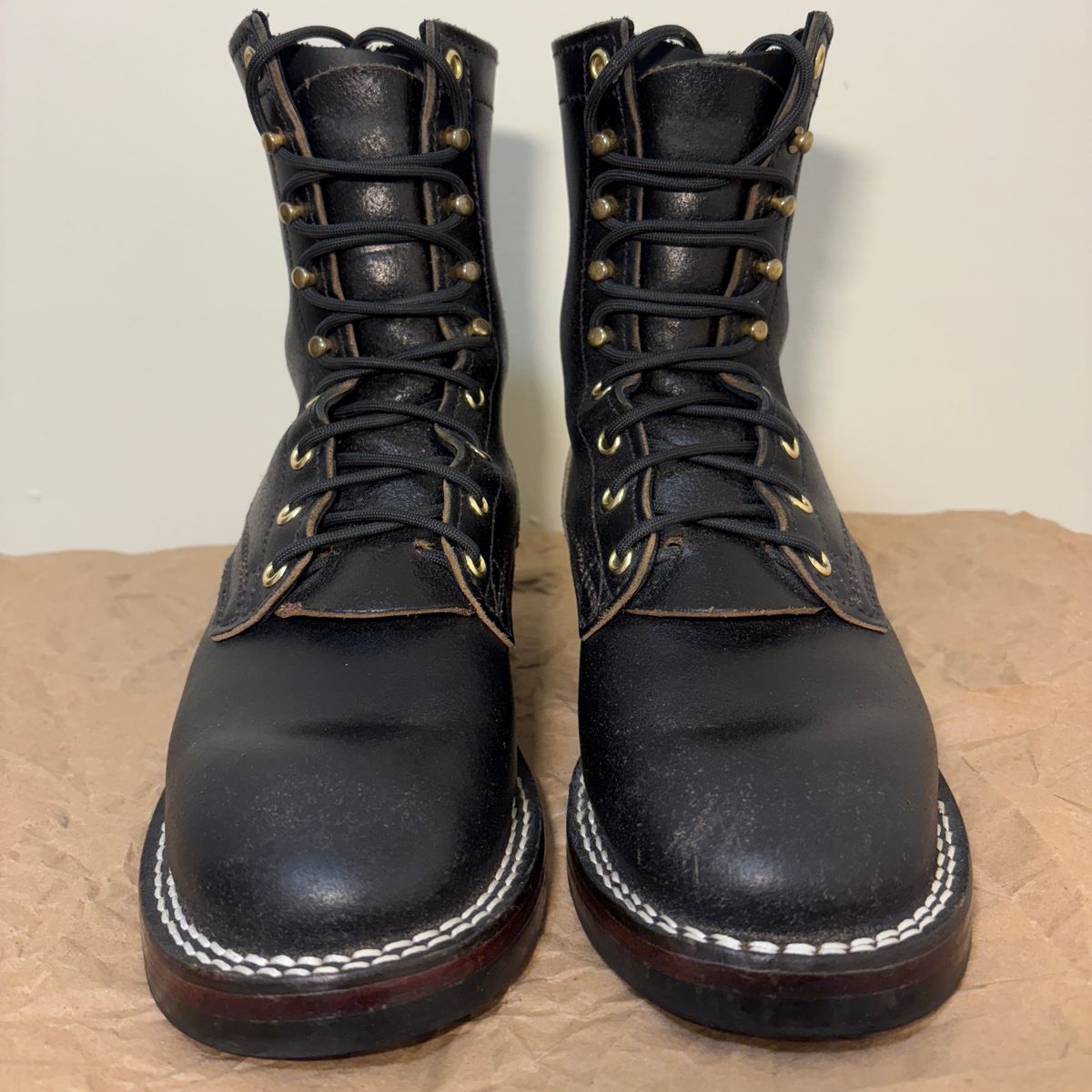 Photo by TastefulGent on February 1, 2026 of the Nicks MTO in Horween Black Waxed Flesh.