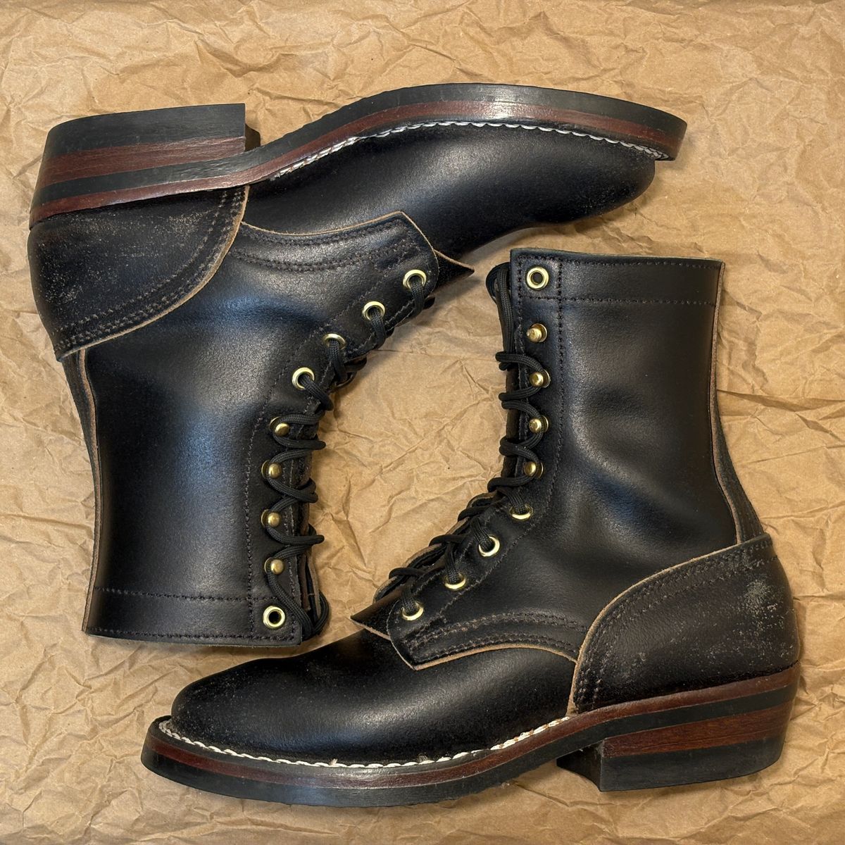 Photo by TastefulGent on February 1, 2026 of the Nicks MTO in Horween Black Waxed Flesh.