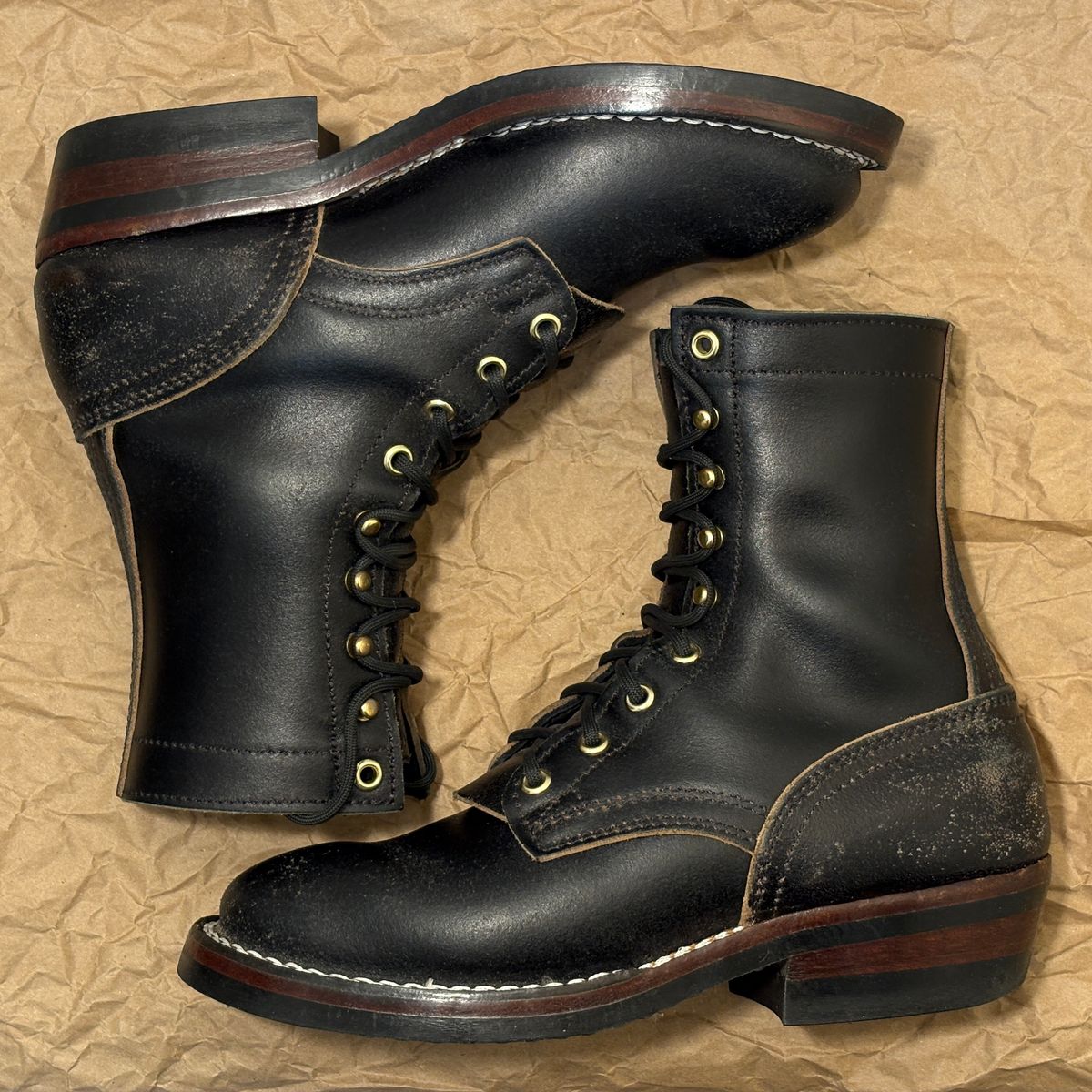 Photo by TastefulGent on March 2, 2026 of the Nicks MTO in Horween Black Waxed Flesh.