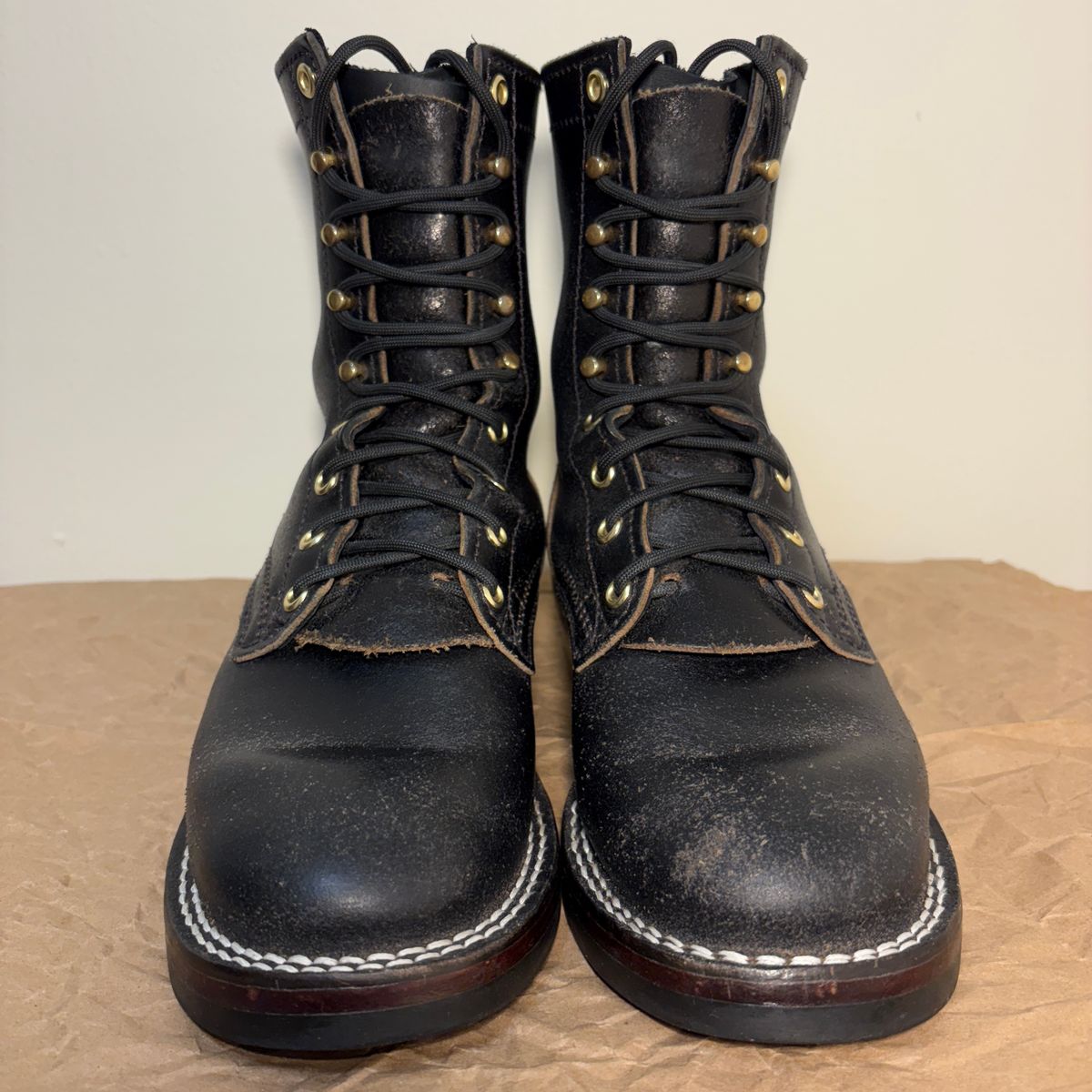 Photo by TastefulGent on April 5, 2026 of the Nicks MTO in Horween Black Waxed Flesh.