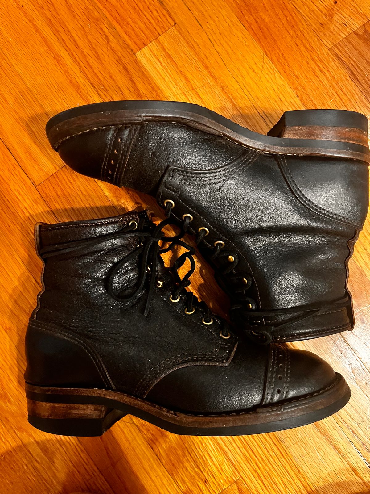 Photo by Kaz on May 18, 2025 of the Wesco Warren Boot in Horween Black Waxed Flesh.