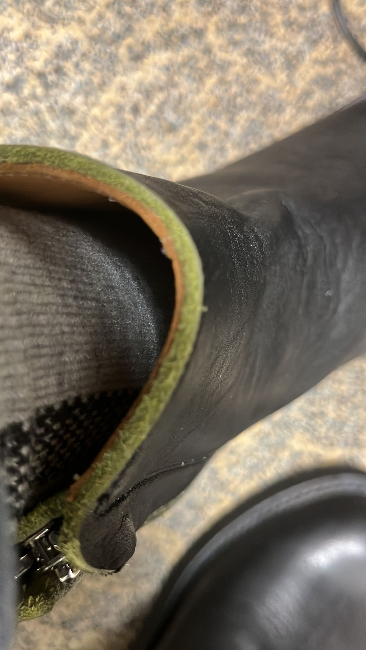Photo by Kaz on June 27, 2025 of the Rolling Dub Trio Casper Boot in Green Teacore.