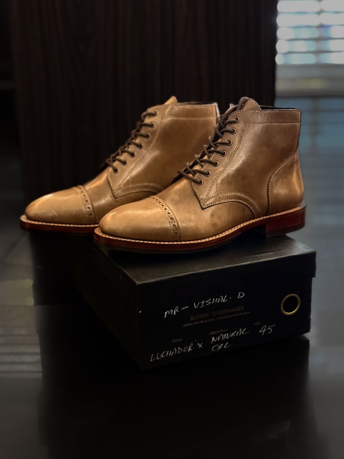 Photo by vishhh on May 23, 2026 of the Blkbrd Shoemaker Luchador Service Boot in Horween Natural Chromexcel.