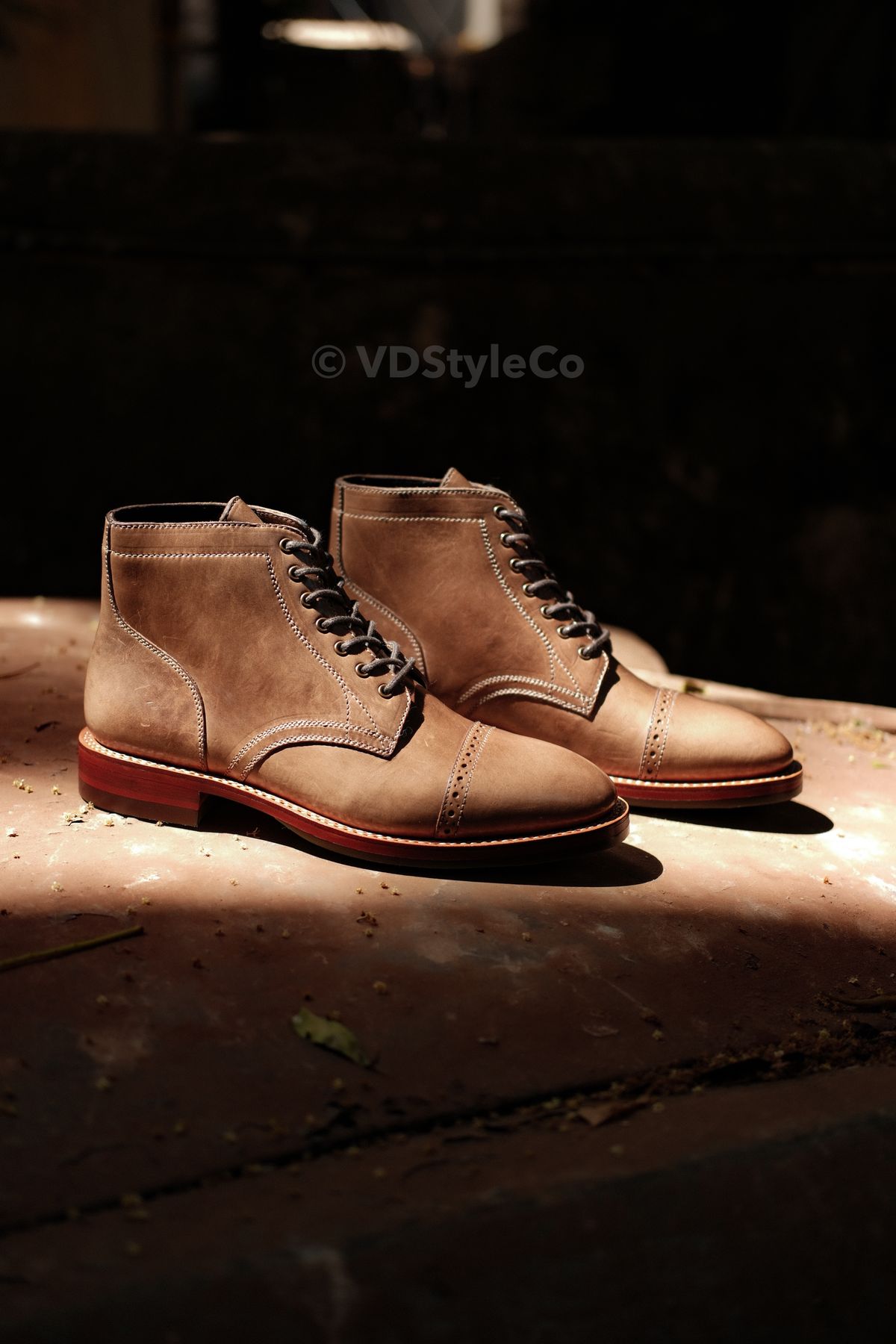 Photo by vishhh on May 24, 2026 of the Blkbrd Shoemaker Luchador Service Boot in Horween Natural Chromexcel.