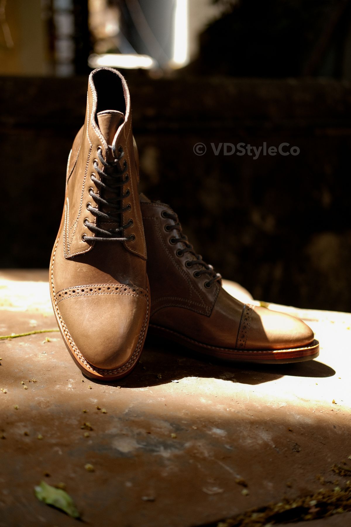 Photo by vishhh on May 24, 2026 of the Blkbrd Shoemaker Luchador Service Boot in Horween Natural Chromexcel.