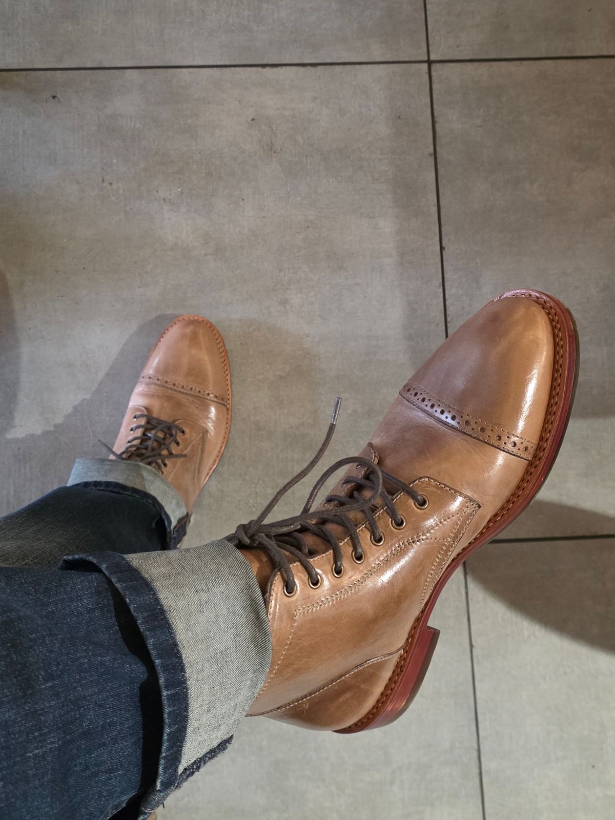Photo by vishhh on May 26, 2026 of the Blkbrd Shoemaker Luchador Service Boot in Horween Natural Chromexcel.