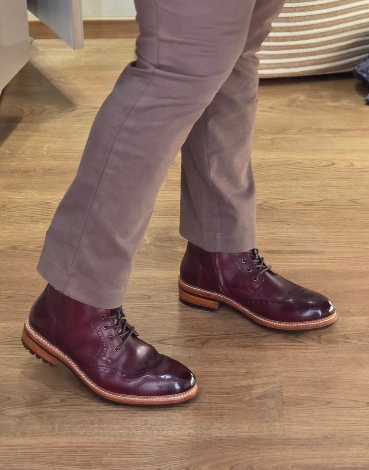 Photo by vishhh on September 19, 2025 of the Kozasko Goodyear Welted Burgundy Brogue Zipper Boot in 1.7mm Brown Oil Pull Up Leather.