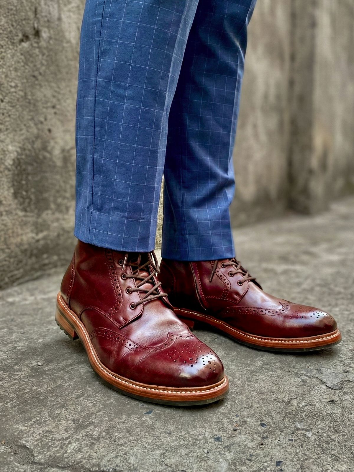 Photo by vishhh on January 14, 2026 of the Kozasko Goodyear Welted Burgundy Brogue Zipper Boot in 1.7mm Brown Oil Pull Up Leather.