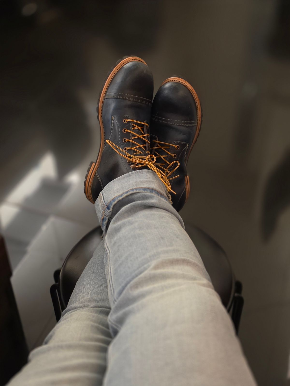 Photo by vishhh on October 11, 2025 of the Craft & Glory Craft & Glory / Rangers in Full Grain Waxed Water Buffalo & Double Wax Diesel Blue.