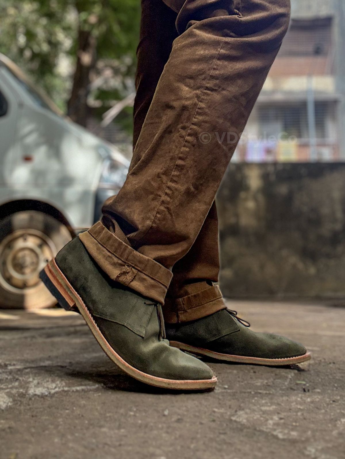 Photo by vishhh on May 30, 2026 of the Bridlen Unlined Chukka Boot in C.F. Stead Loden Janus Calf Suede.