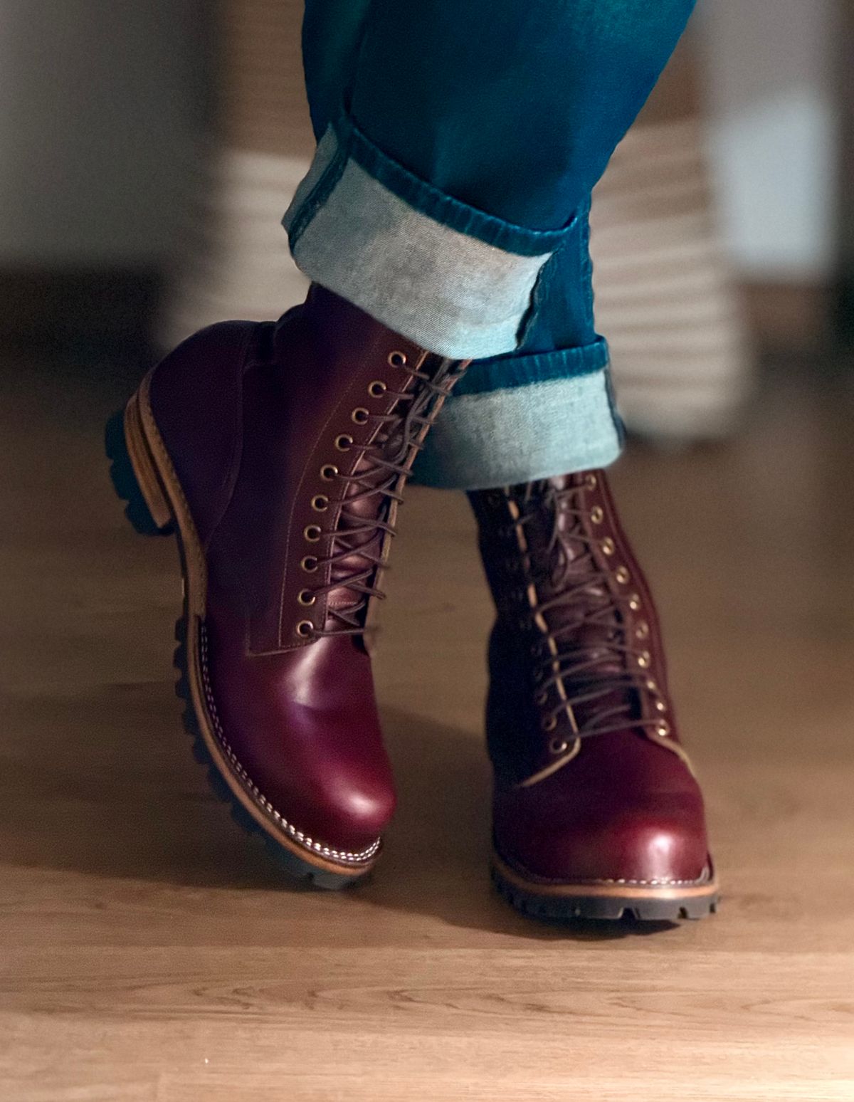 Photo by vishhh on November 18, 2025 of the Craft & Glory Craft & Glory / Trooper 8" Howreen Chromexcel no 8 in Horween Color 8 Chromexcel.