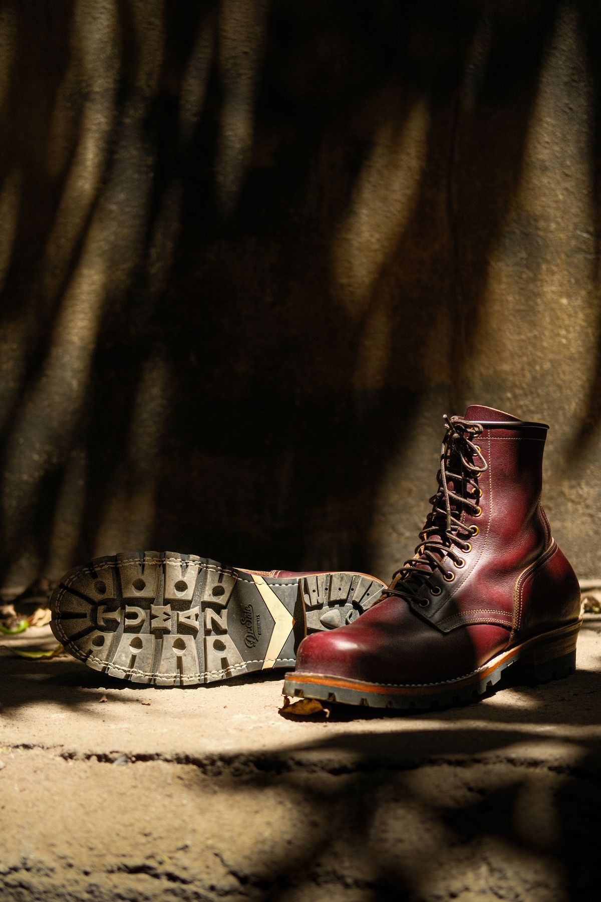 Photo by vishhh on March 29, 2026 of the Craft & Glory Craft & Glory / Trooper 8" Howreen Chromexcel no 8 in Horween Color 8 Chromexcel.