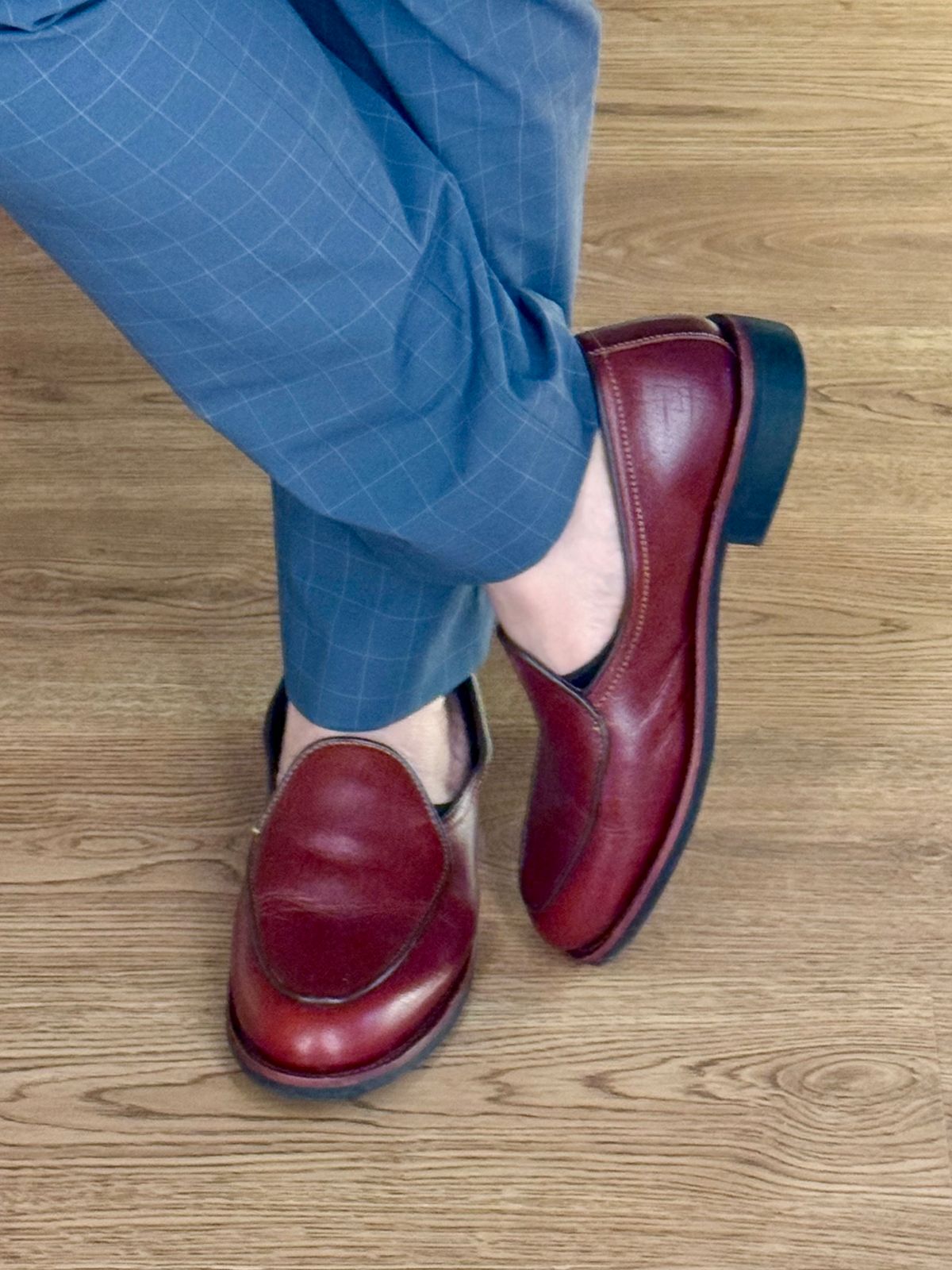 Photo by vishhh on July 31, 2025 of the Craft & Glory Belgium loafer in Full Grain Waxed Water Buffalo.