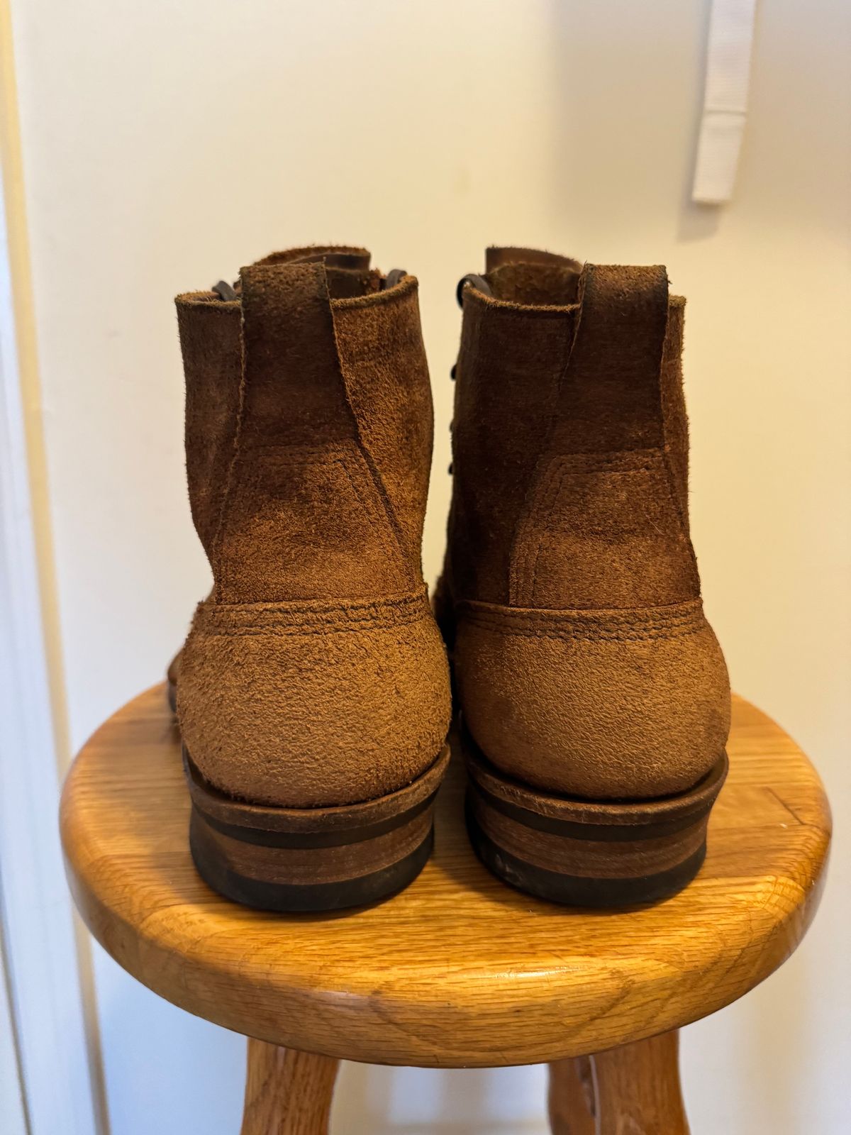 Photo by KingSprinkle on January 5, 2025 of the White's 350 Cruiser in Seidel Distressed Roughout.