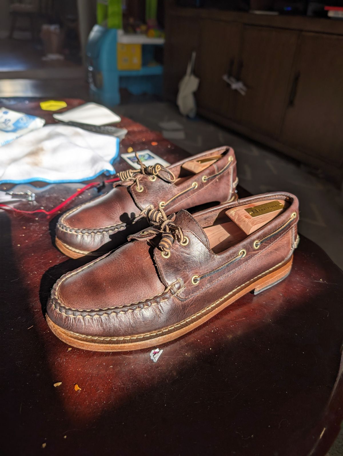 Photo by N.E._bootenthusiast on March 12, 2024 of the Thursday Hand Sewn Loafer in Brown Thursday Chrome.