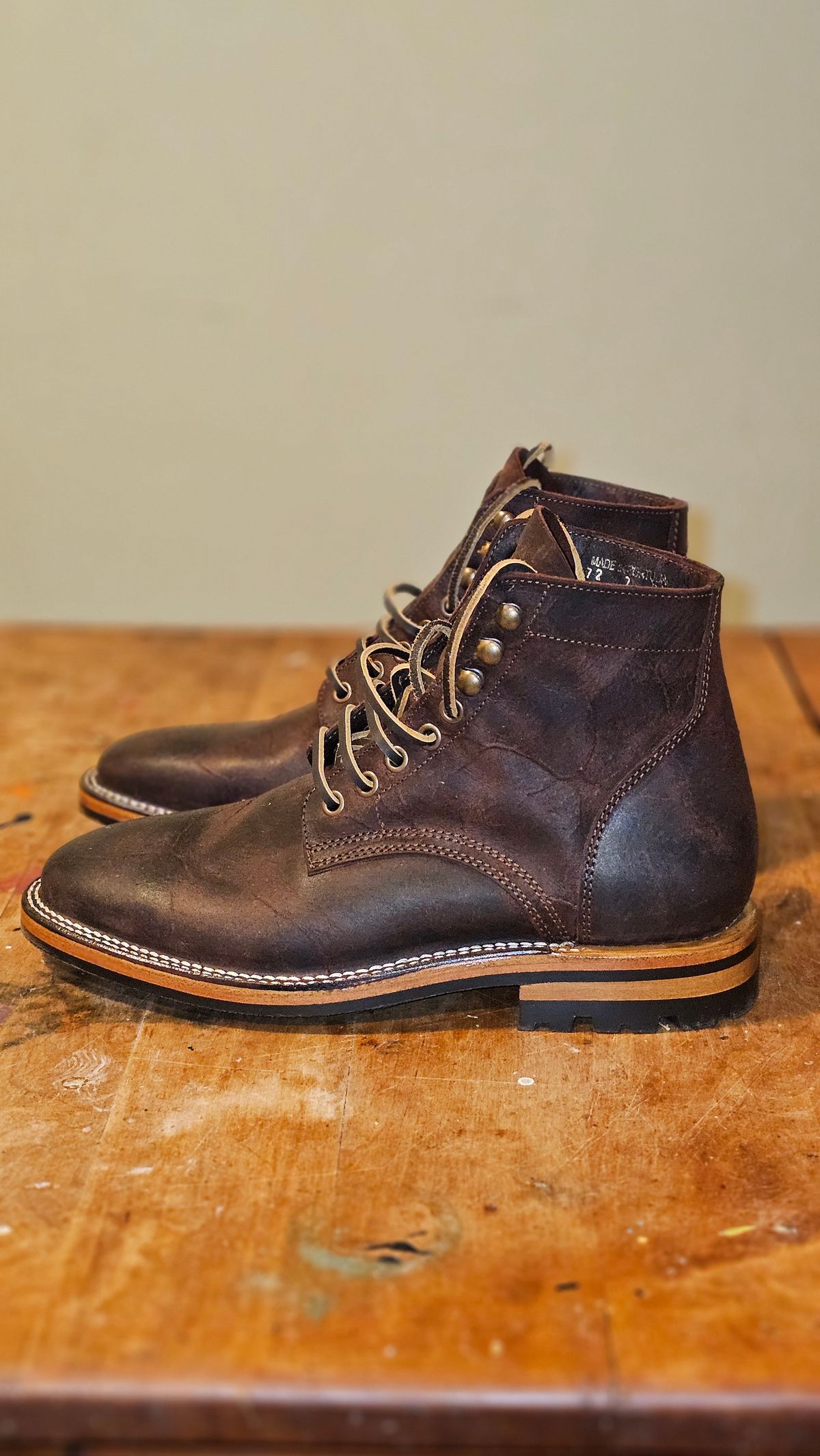 Photo by Sudden_Security_5871 on November 5, 2025 of the Parkhurst The Allen in Parkhurst / C.F. Stead Inferno Rambler.