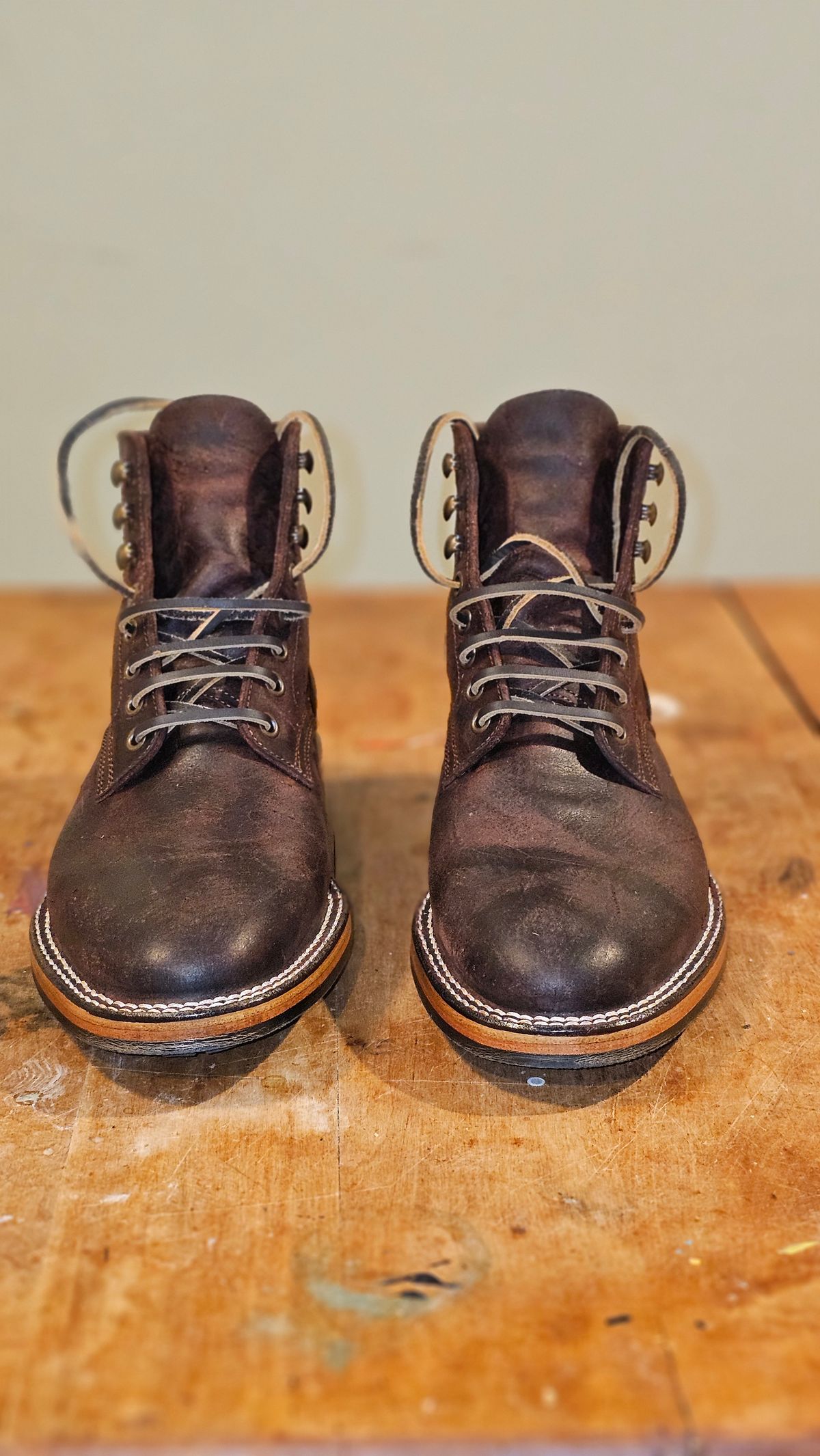 Photo by Sudden_Security_5871 on November 5, 2025 of the Parkhurst The Allen in Parkhurst / C.F. Stead Inferno Rambler.