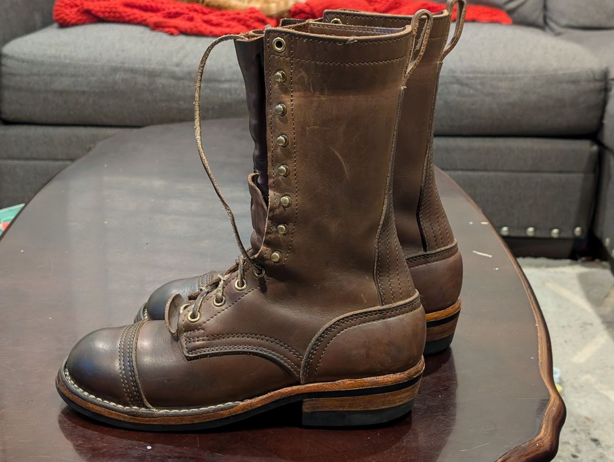 Photo by Sudden_Security_5871 on October 25, 2025 of the Nicks Lace Up Heritage in Horween British Tan Chromexcel.