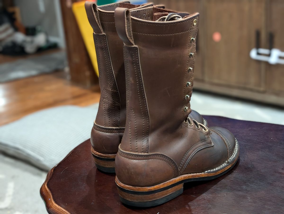 Photo by Sudden_Security_5871 on October 25, 2025 of the Nicks Lace Up Heritage in Horween British Tan Chromexcel.