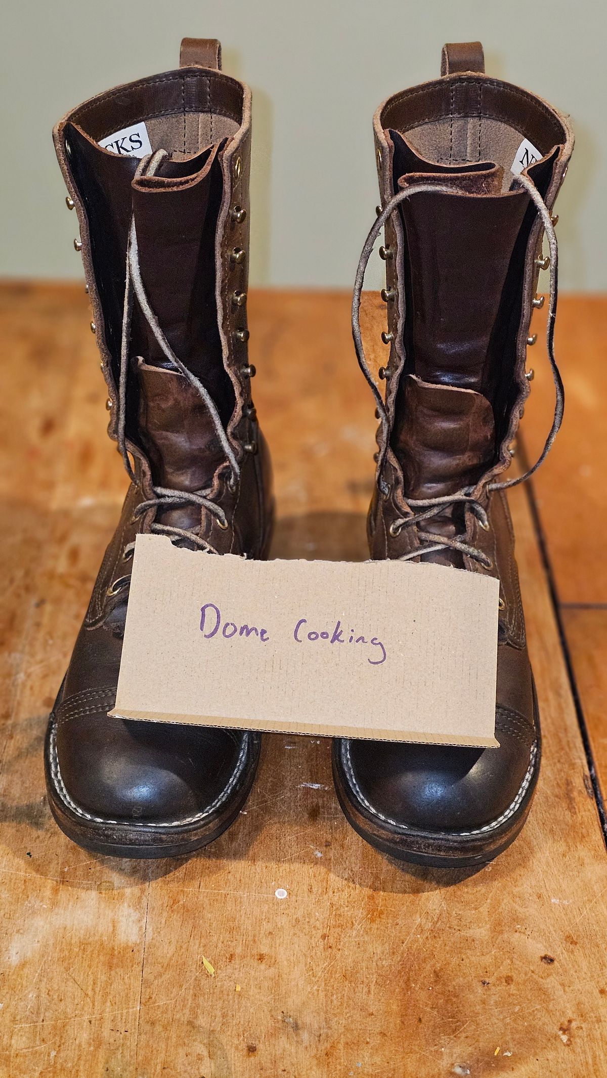 Photo by Sudden_Security_5871 on November 4, 2025 of the Nicks Lace Up Heritage in Horween British Tan Chromexcel.