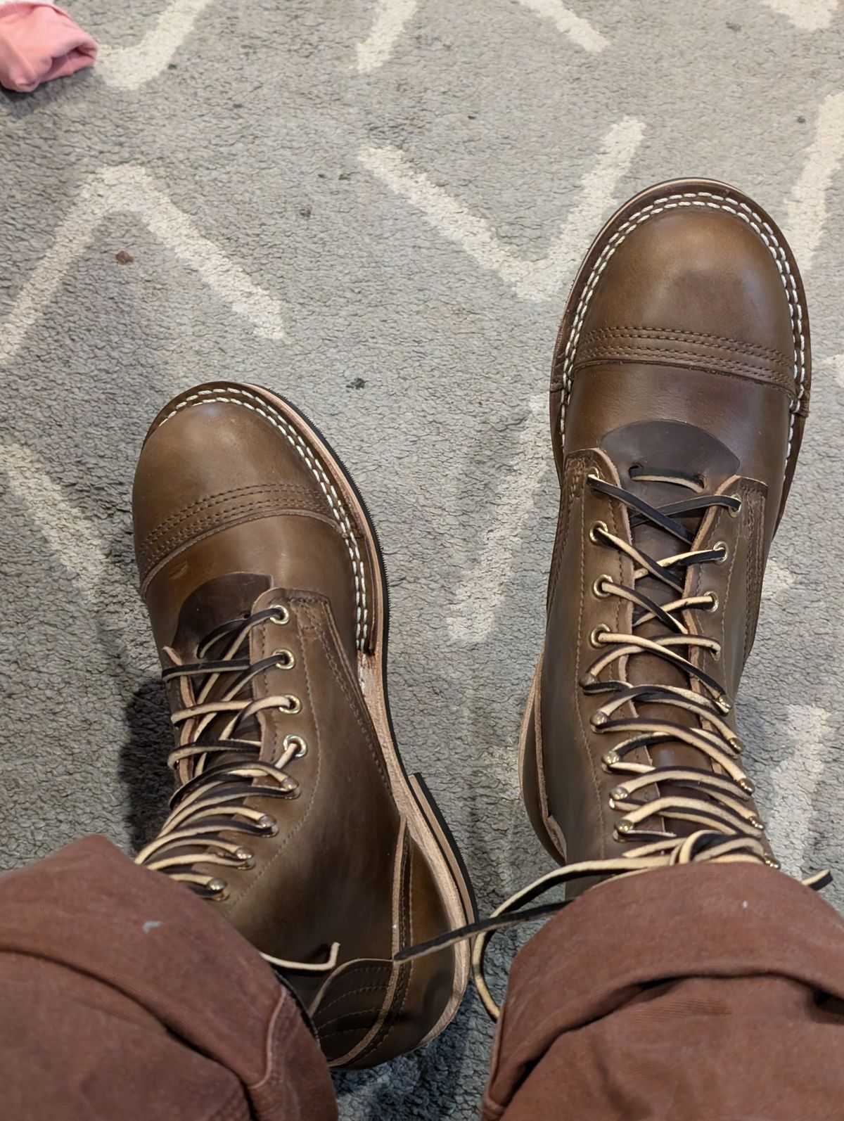Photo by N.E._bootenthusiast on October 1, 2024 of the Nicks Lace Up Heritage in Horween British Tan Chromexcel.