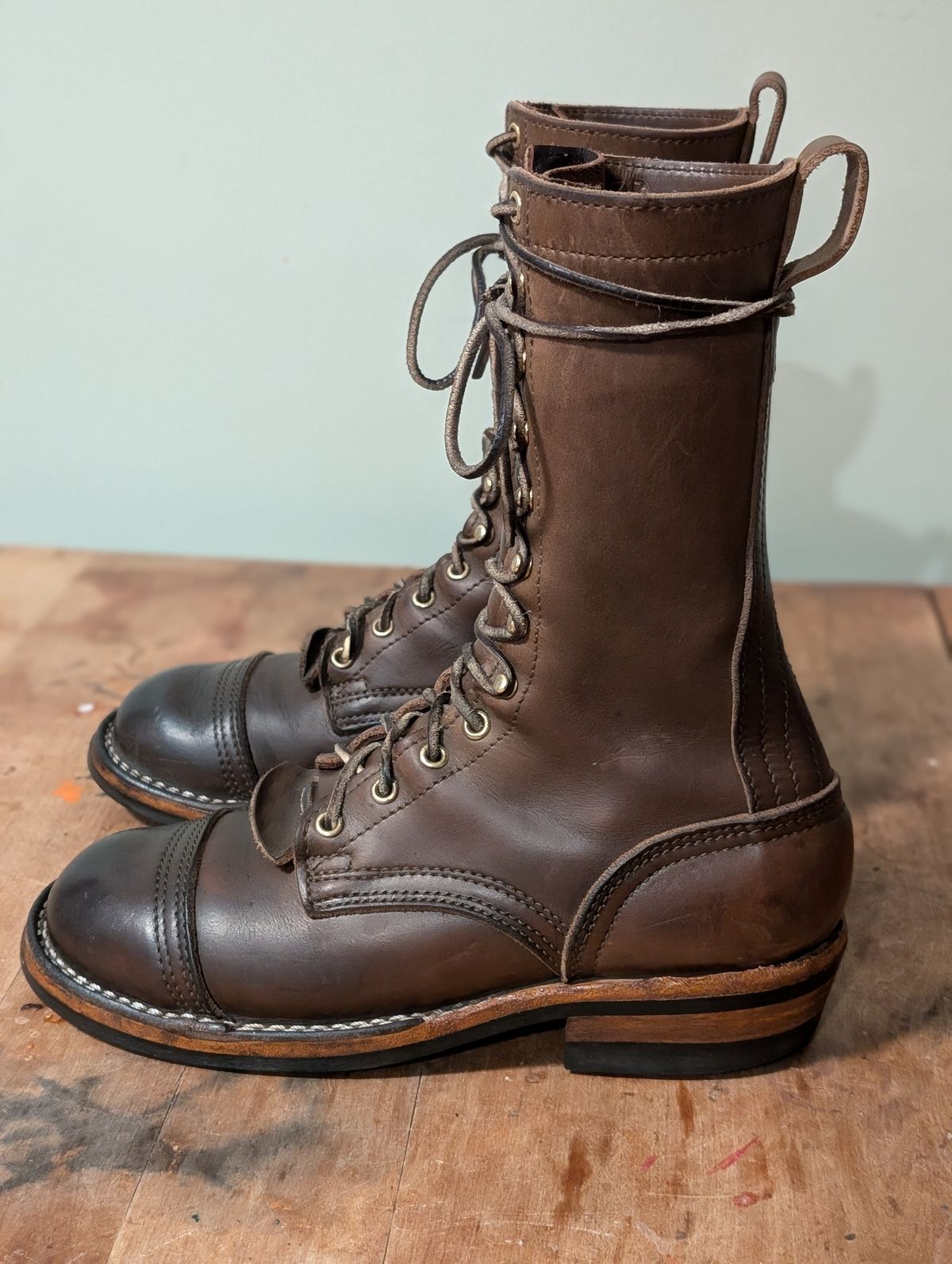 Photo by N.E._bootenthusiast on April 13, 2025 of the Nicks Lace Up Heritage in Horween British Tan Chromexcel.