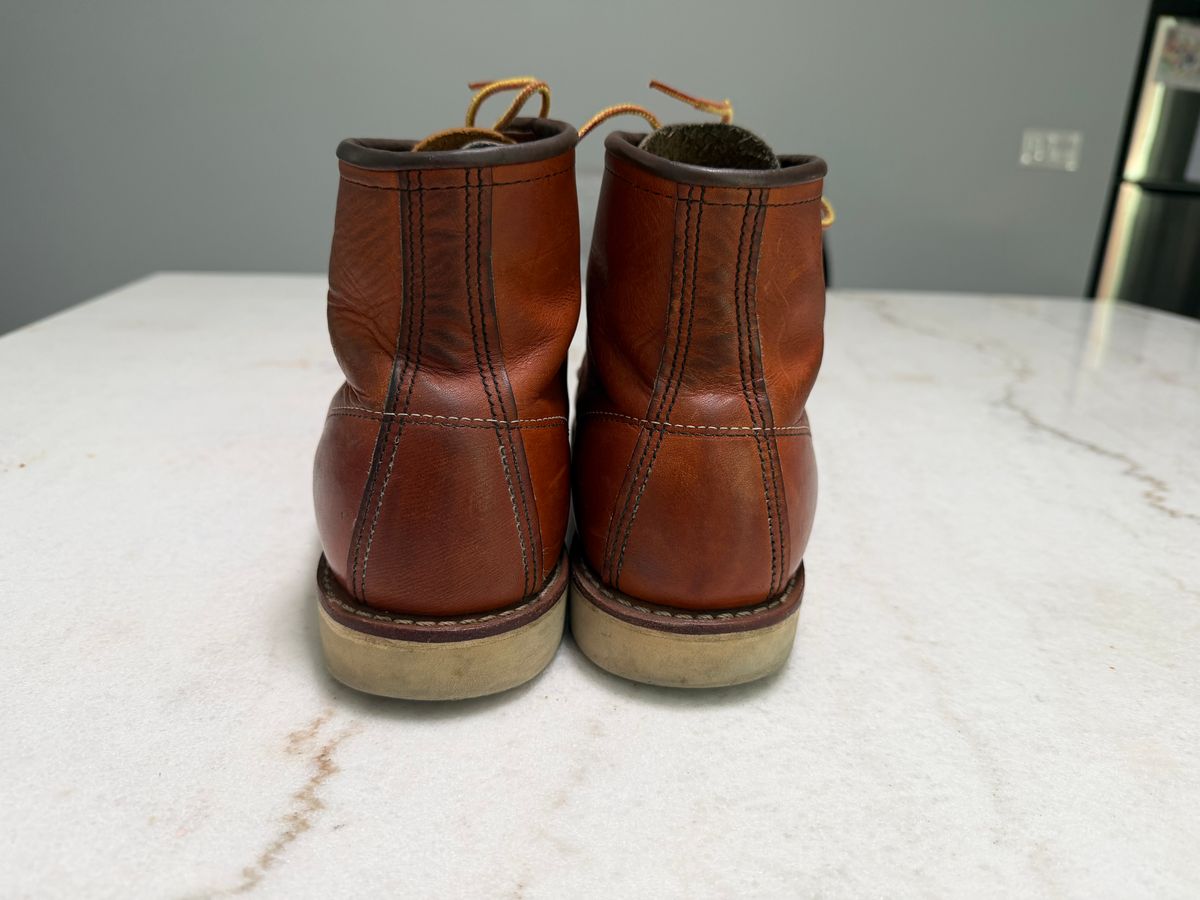 Photo by dabe2297 on March 16, 2026 of the Red Wing 6-Inch Classic Moc in S.B. Foot Oro Legacy.