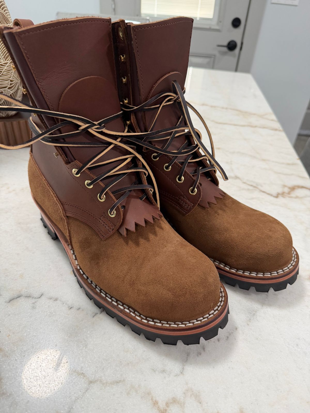 Photo by dabe2297 on April 24, 2026 of the Nicks Builder Pro HD in Seidel 1964 Brown Roughout.